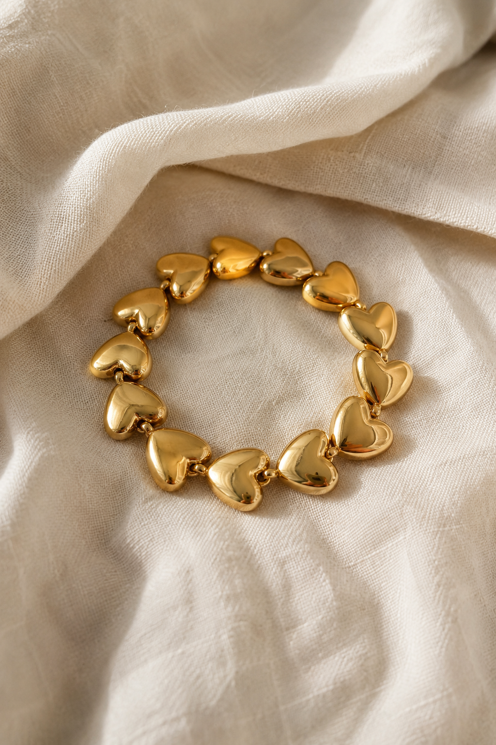Herz-Armband in Gold