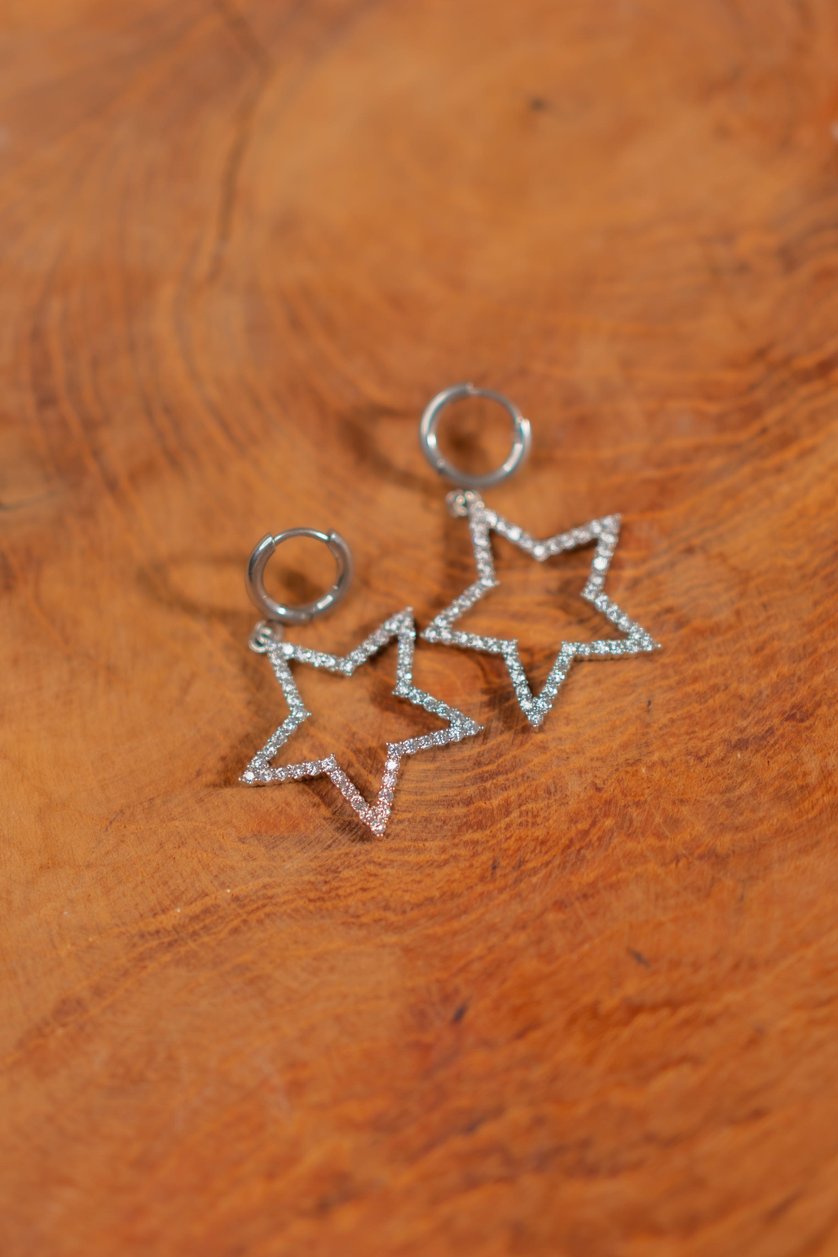 Ohrringe mit Sternenanhänger, silber