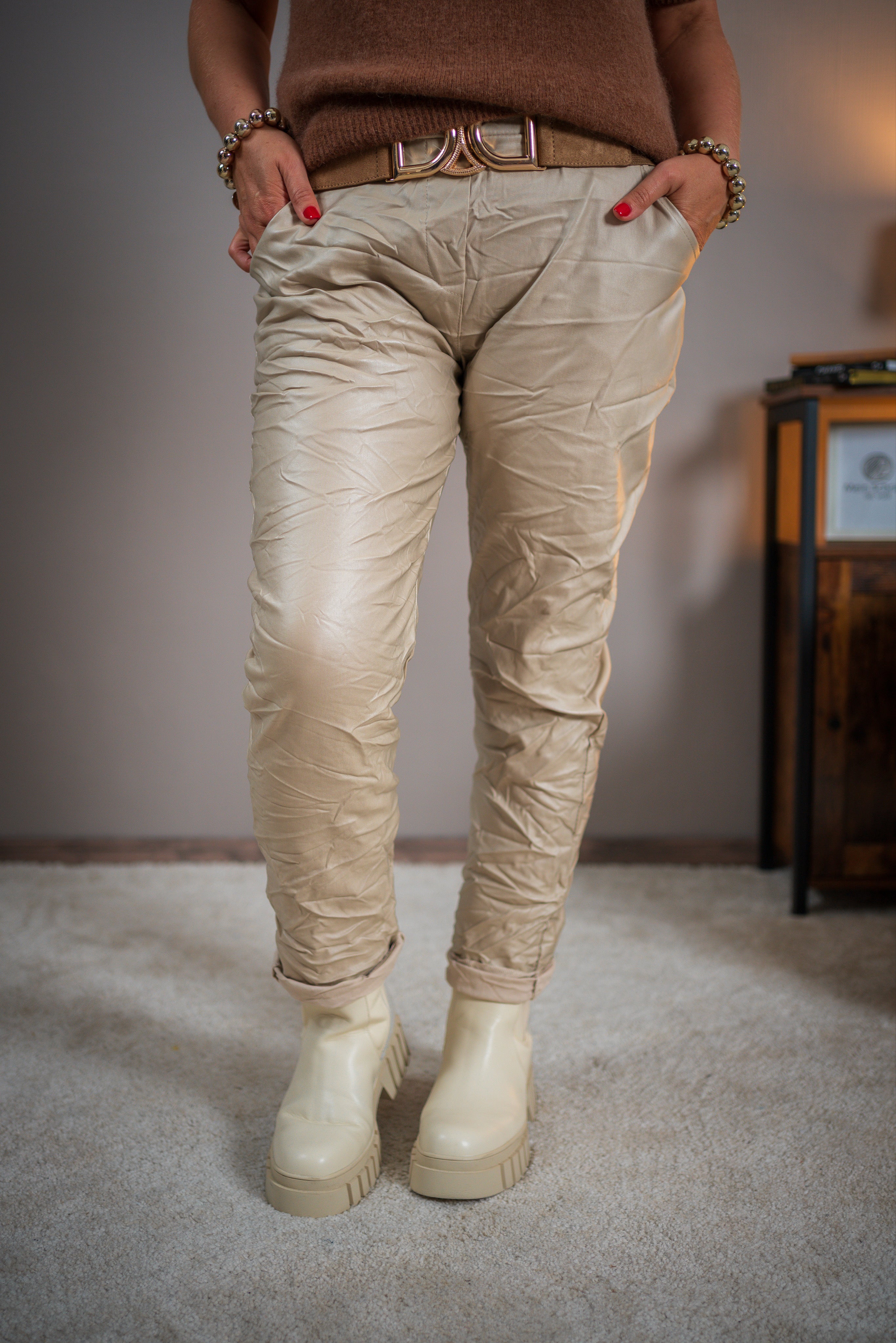 Jogpants im Leder-Look, beige