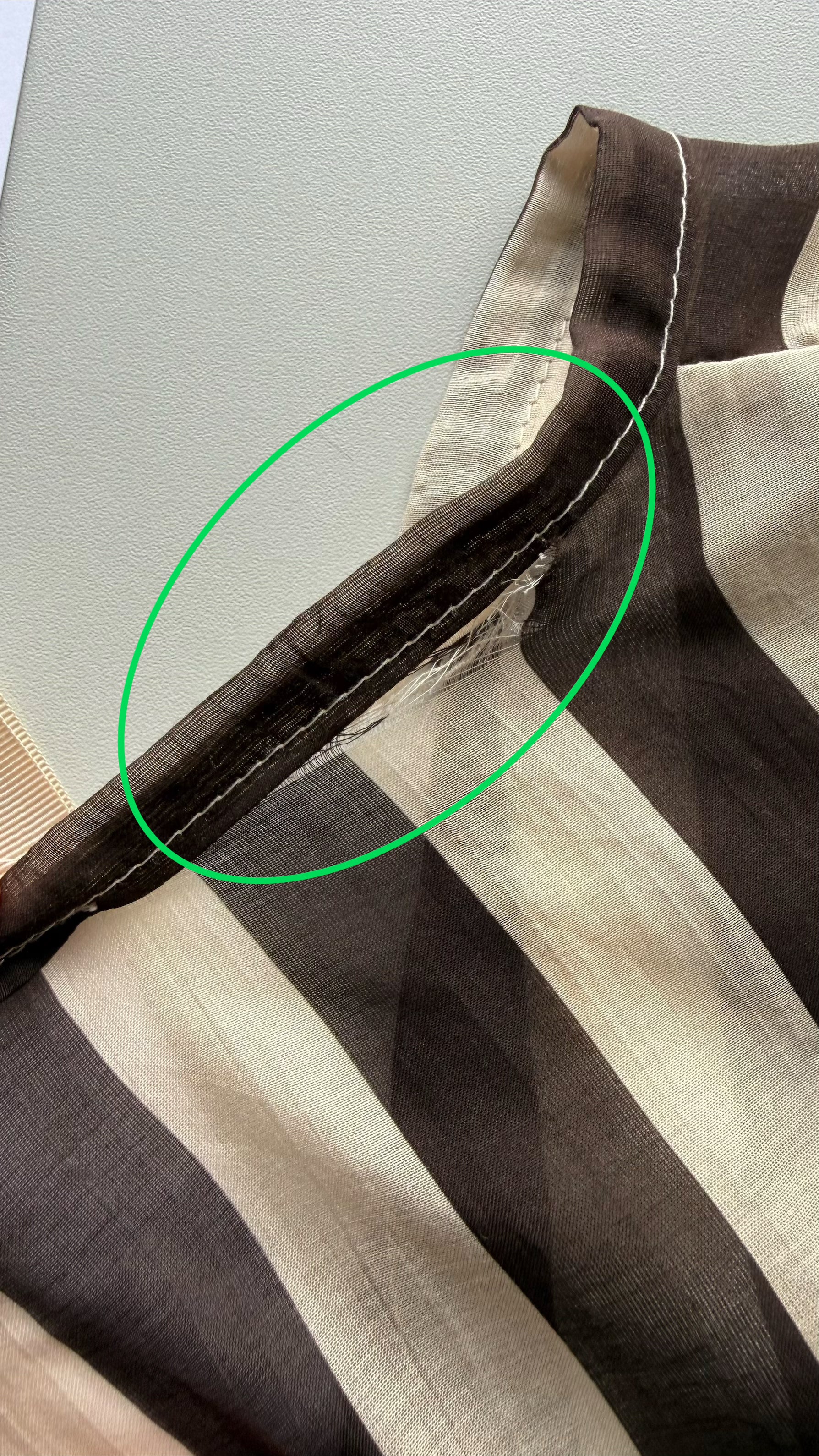 Leichte Bluse, gestreift 2. Wahl