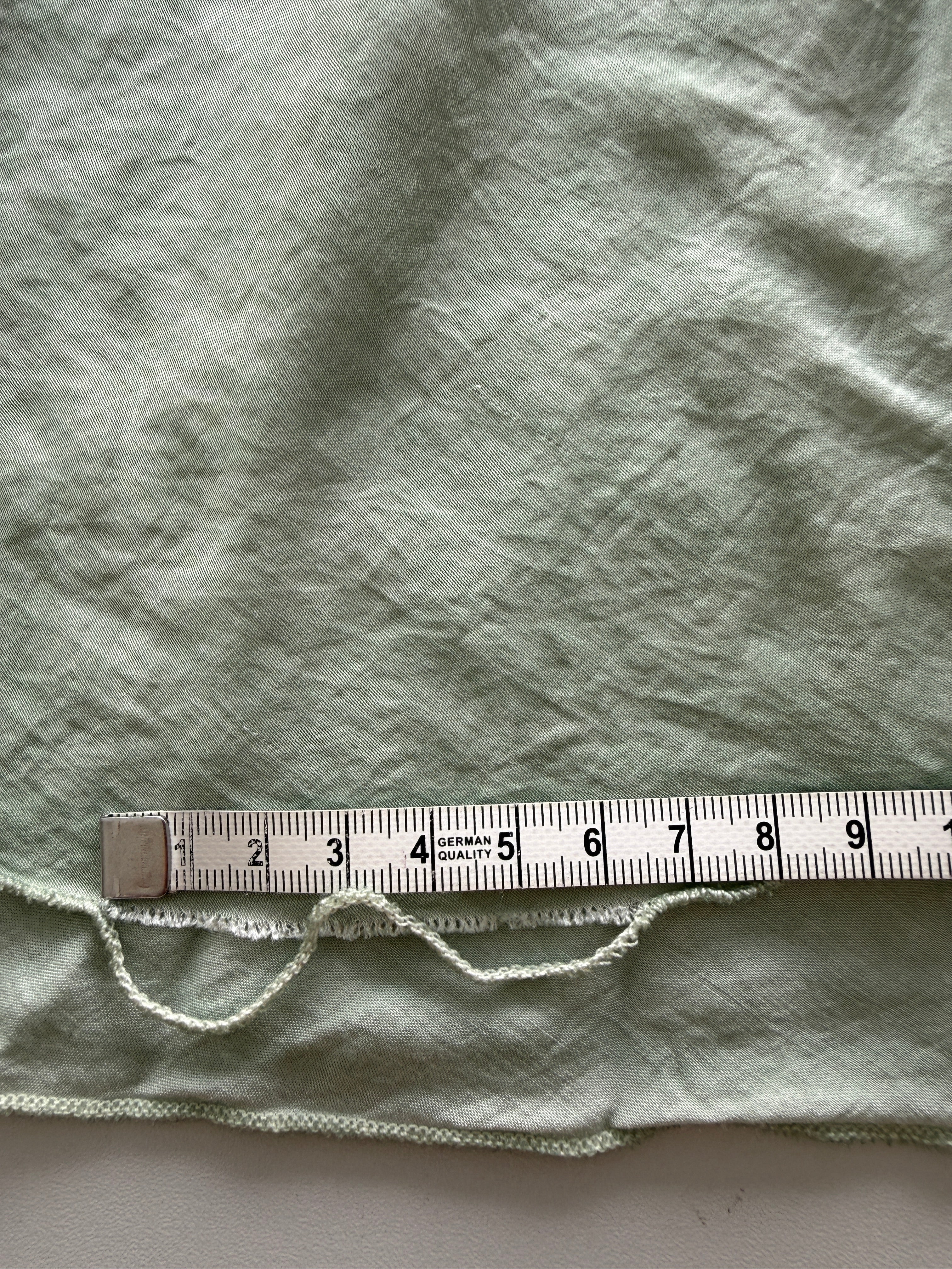 Oversize Top mit Spitzenträger, salbeigrün 2.Wahl