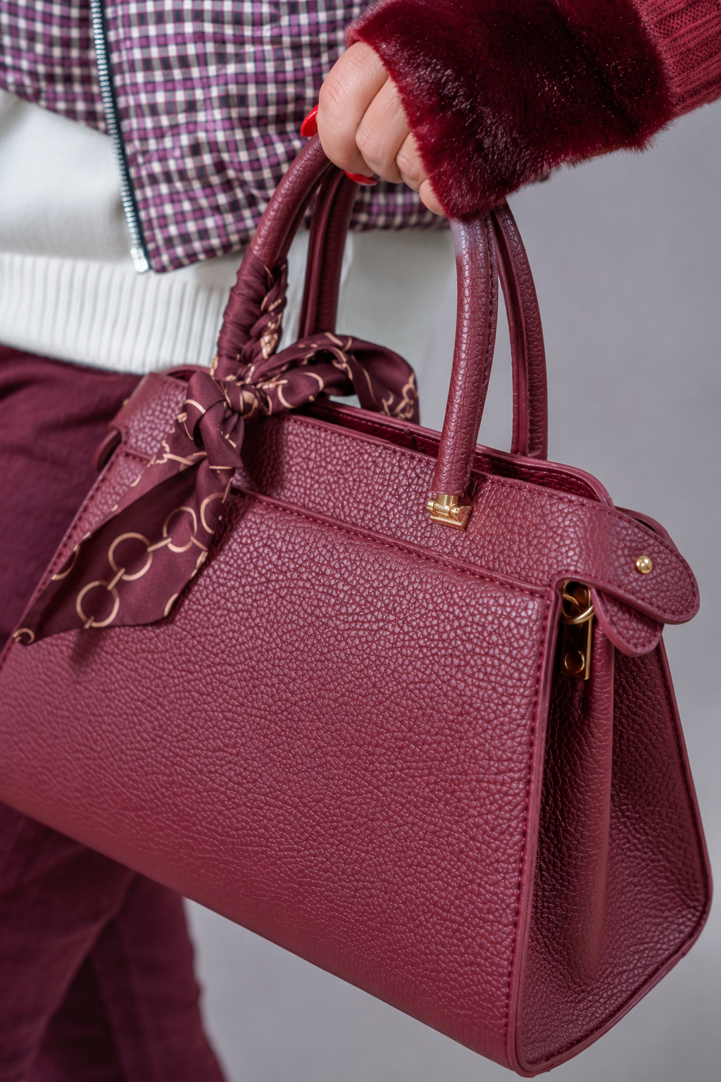 City Chic Handtasche mit Schmucktuch, burgundy