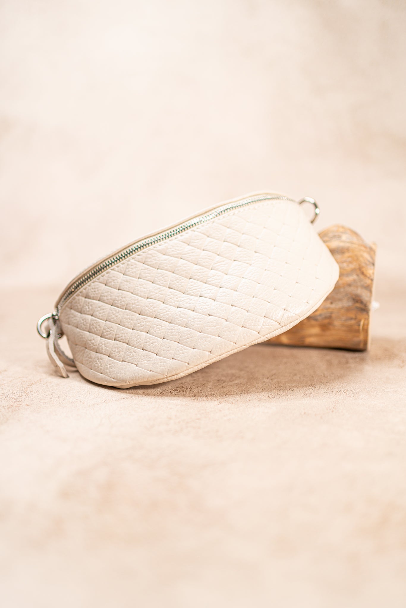 Bauchtasche Cuenca in Ecru