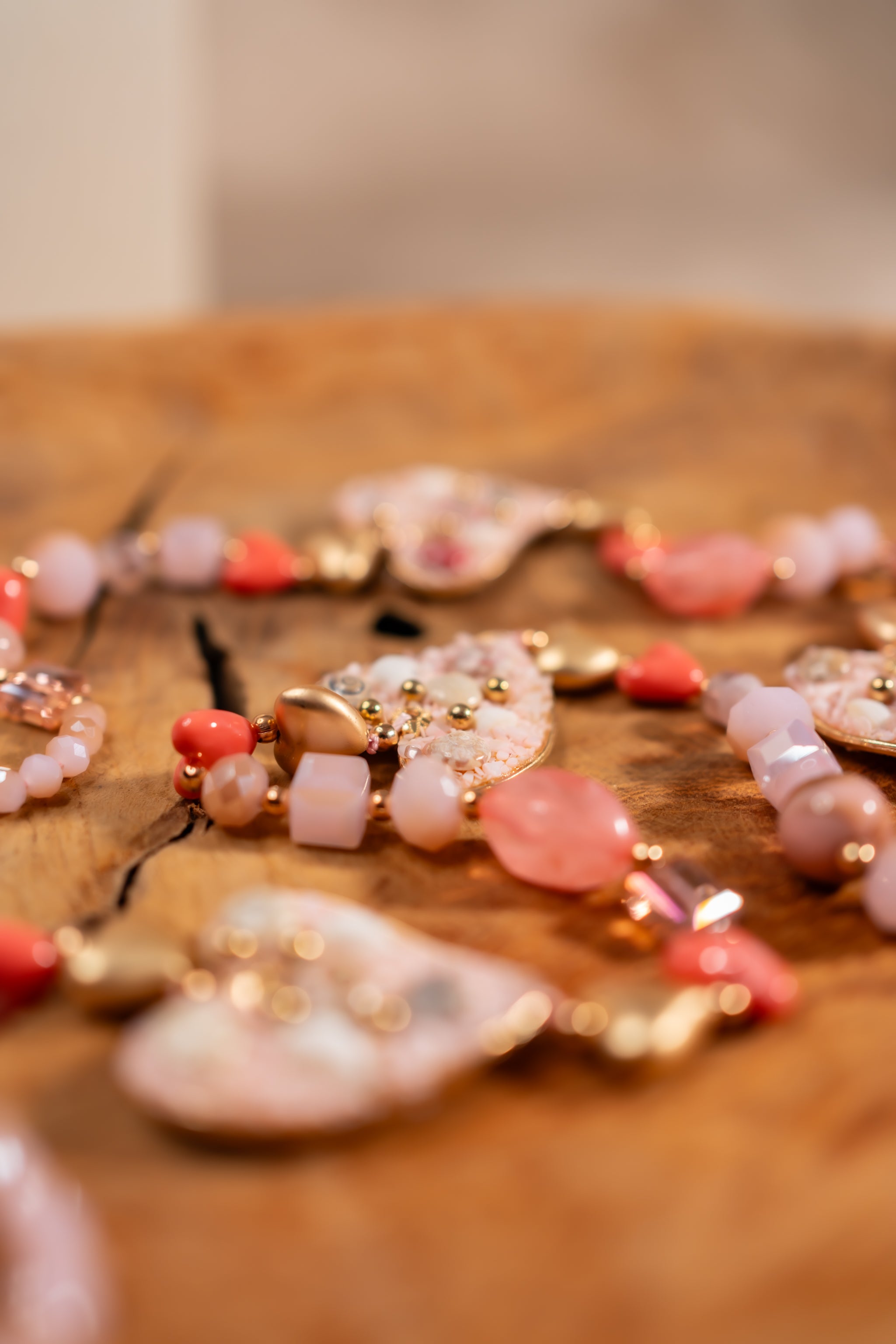 Halskette mit Herzen