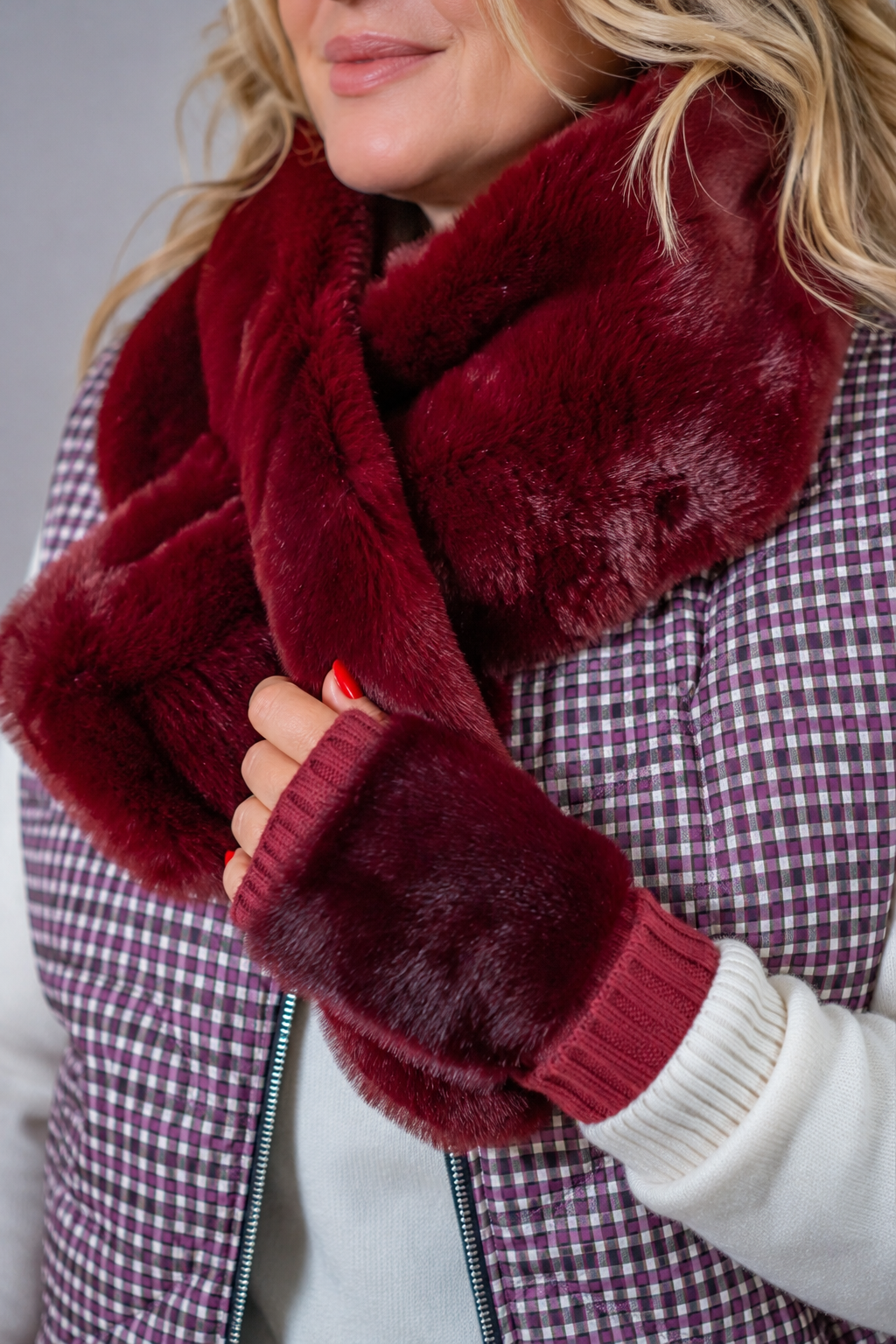 Kuschliger Webpelzschal "Furry", burgundy