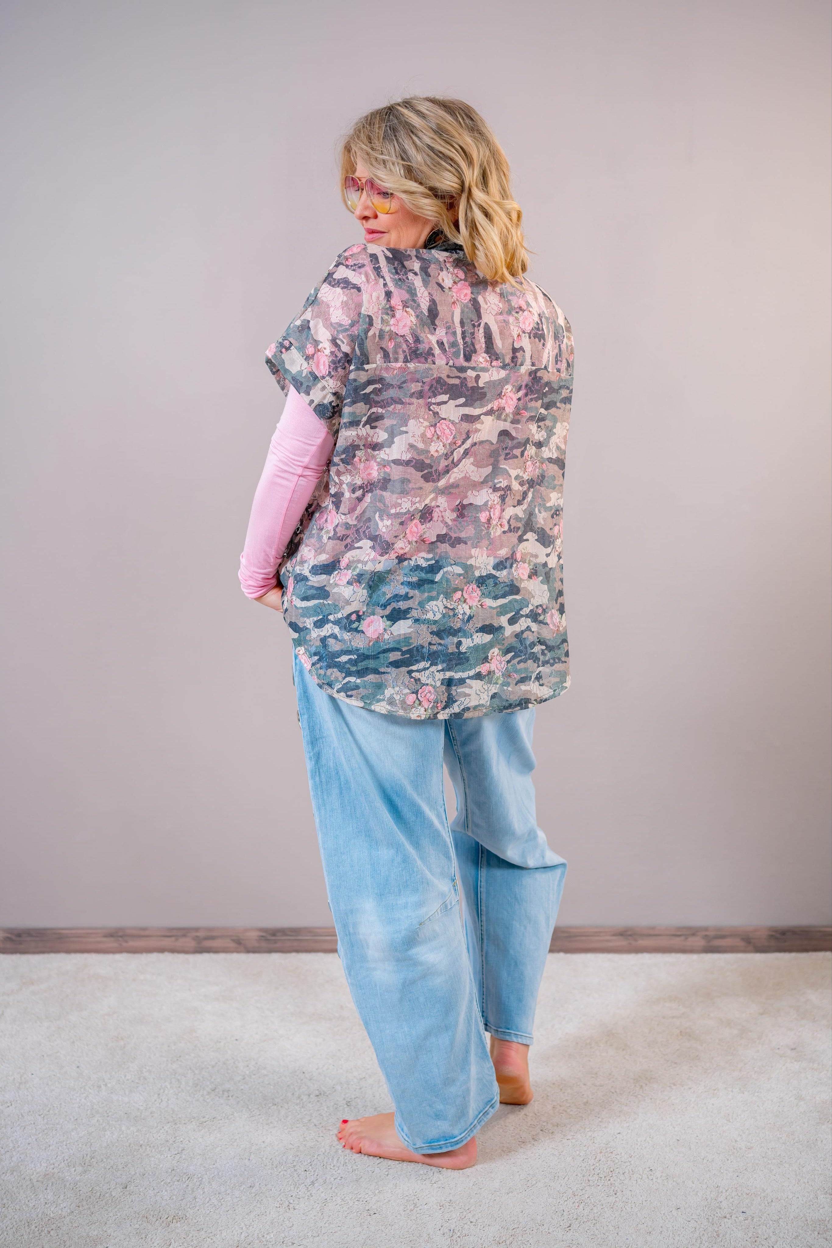 Spitzenbluse 'Roses & Camo'