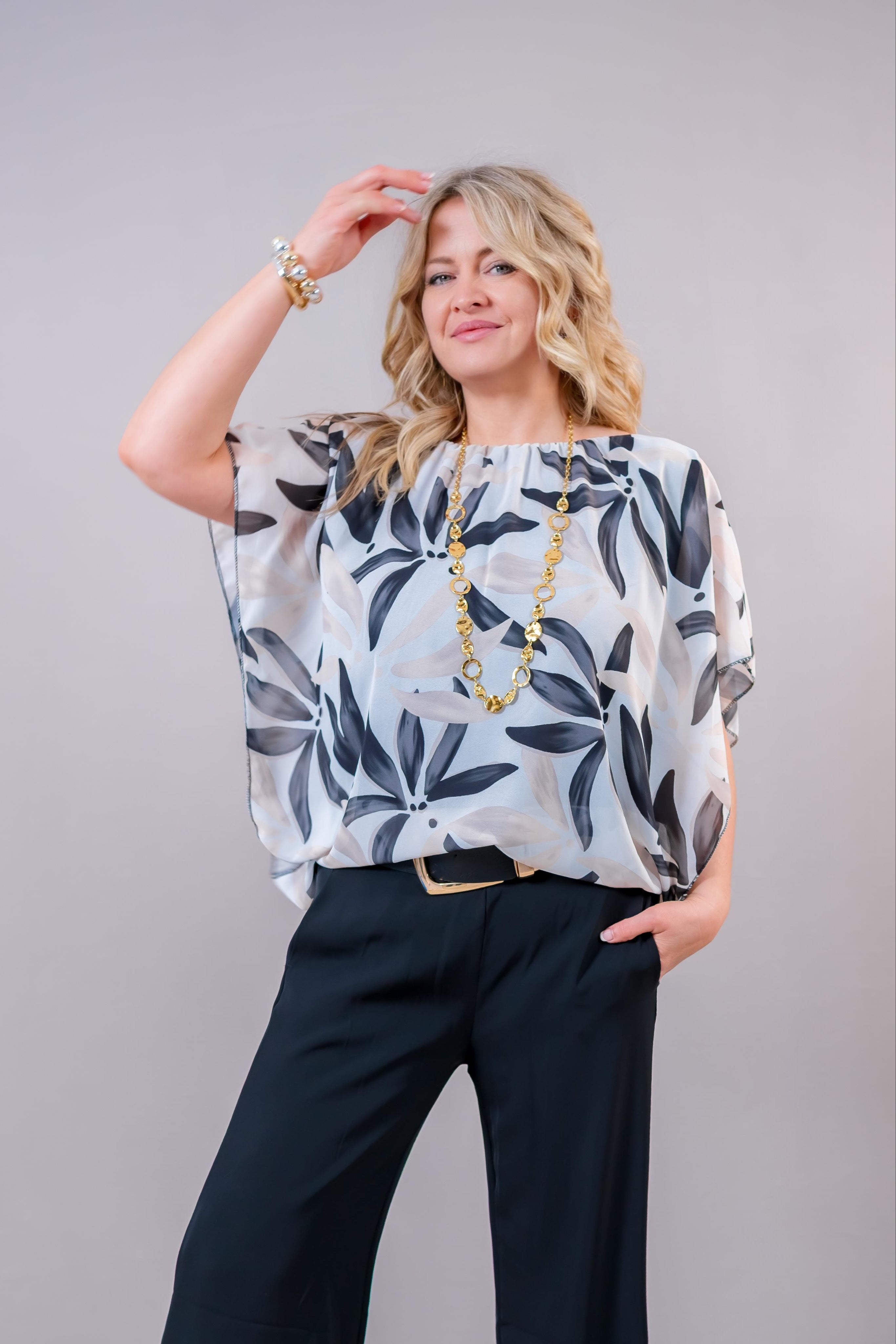 Chiffon-Bluse mit Fledermausärmel, gemustert