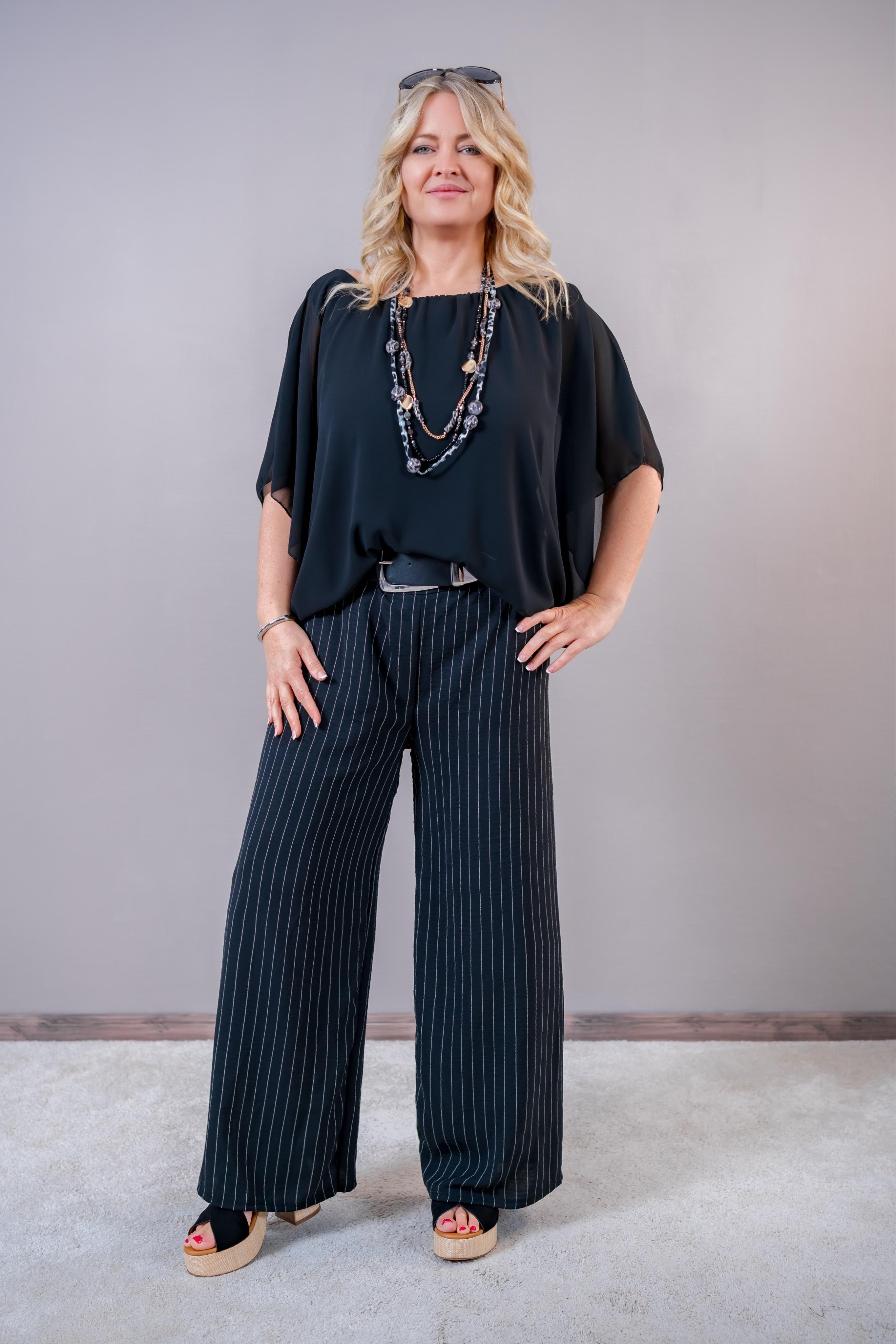 Chiffon-Bluse mit Fledermausärmel, schwarz