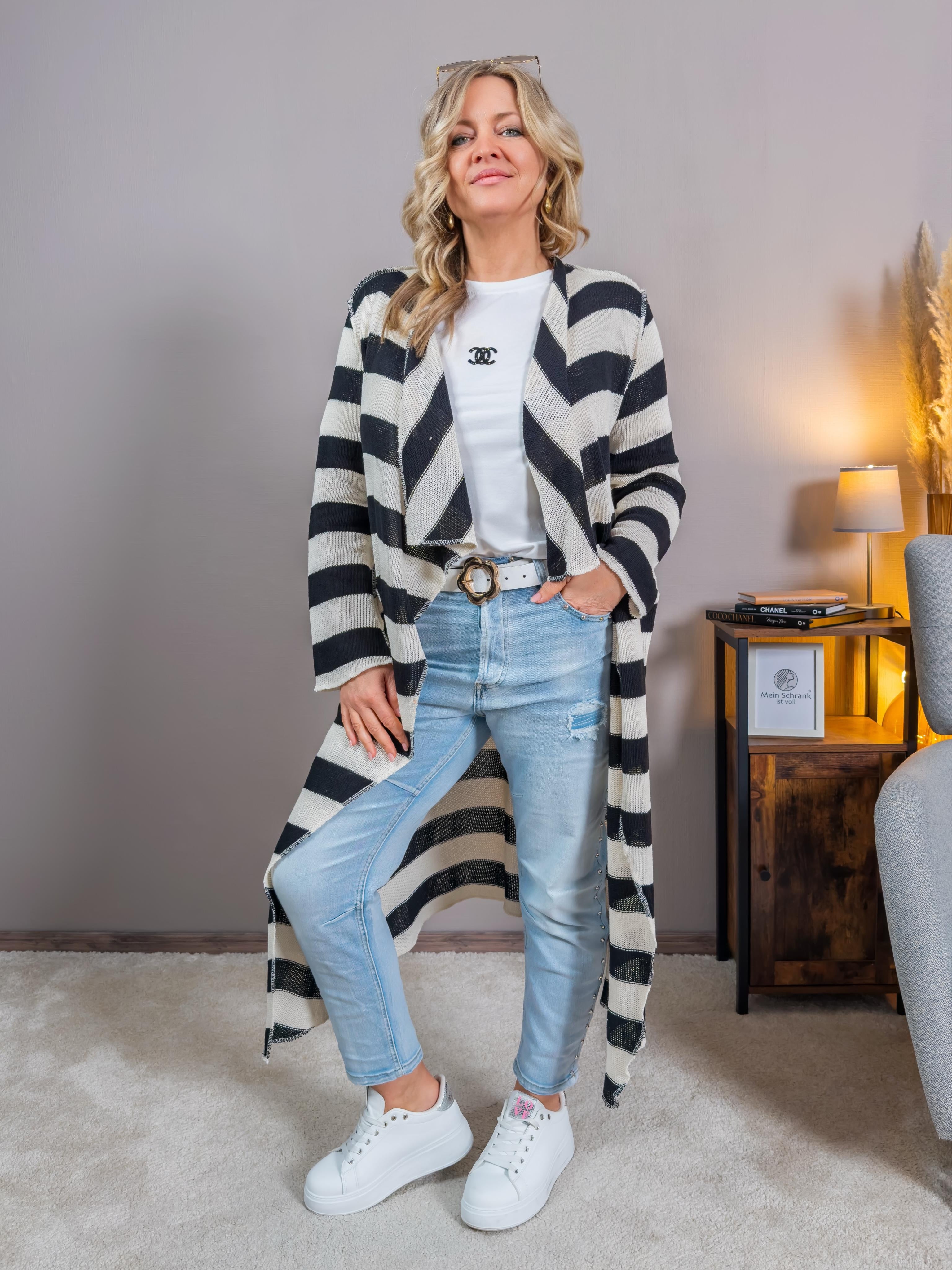 Langer Cardigan mit Streifenmuster, schwarz/creme