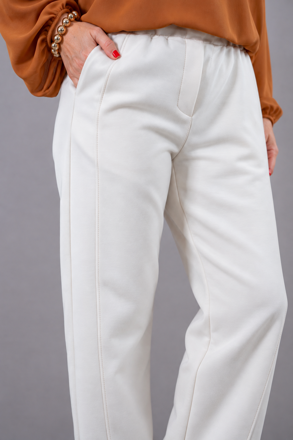 Elegante Stoffhose mit Gürtel, creme