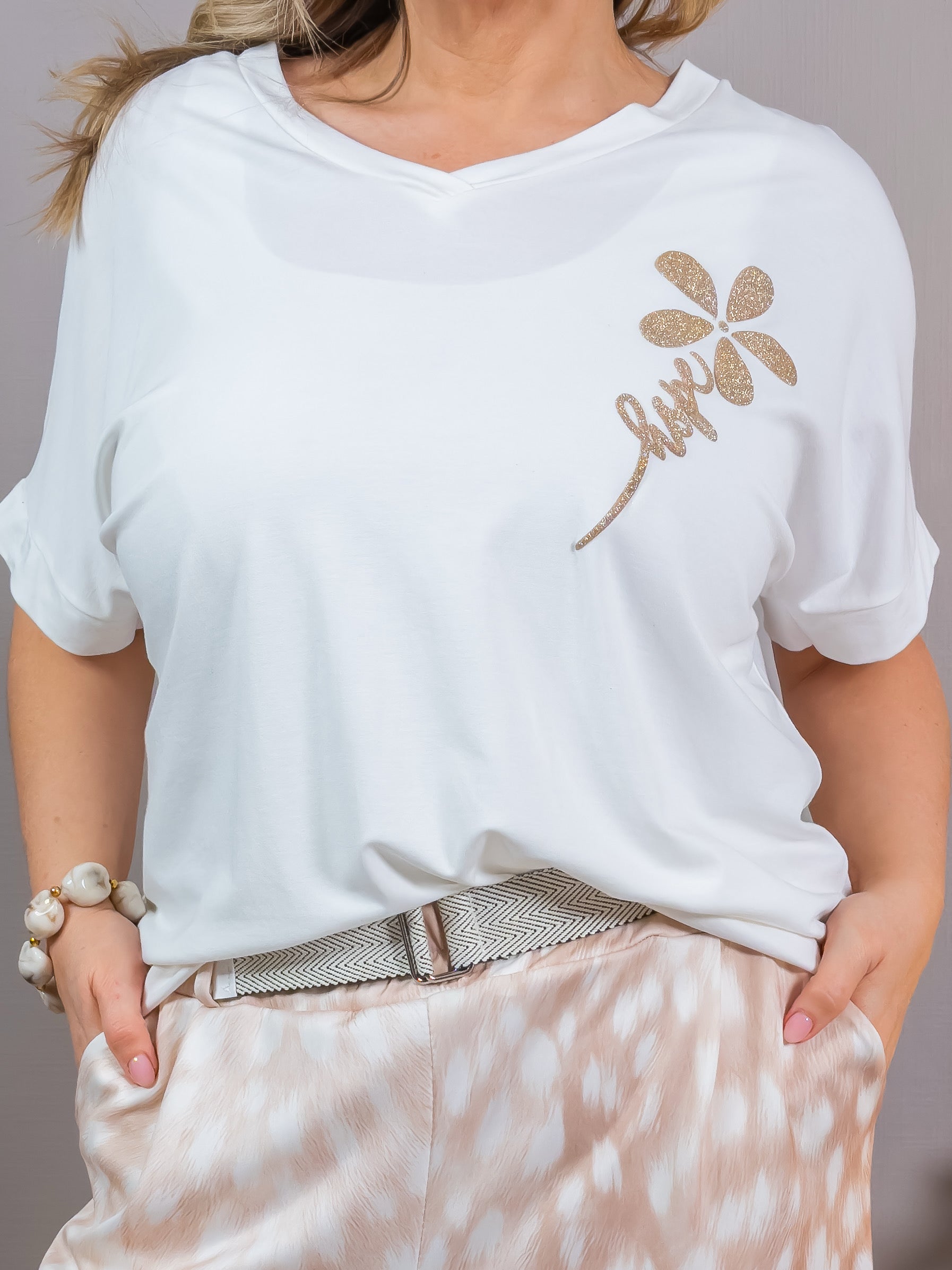 Shirt mit V-Ausschnitt, ecru/gold