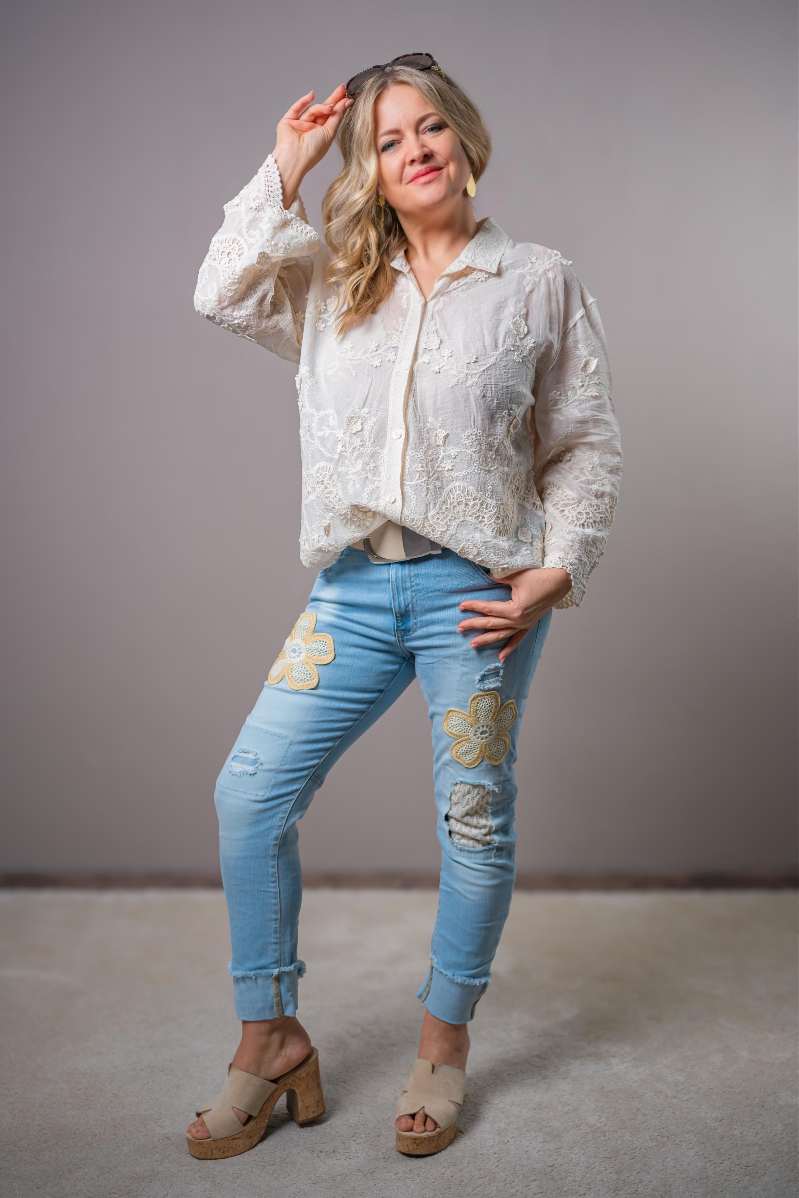 Transparente Bluse mit floralem Muster, creme