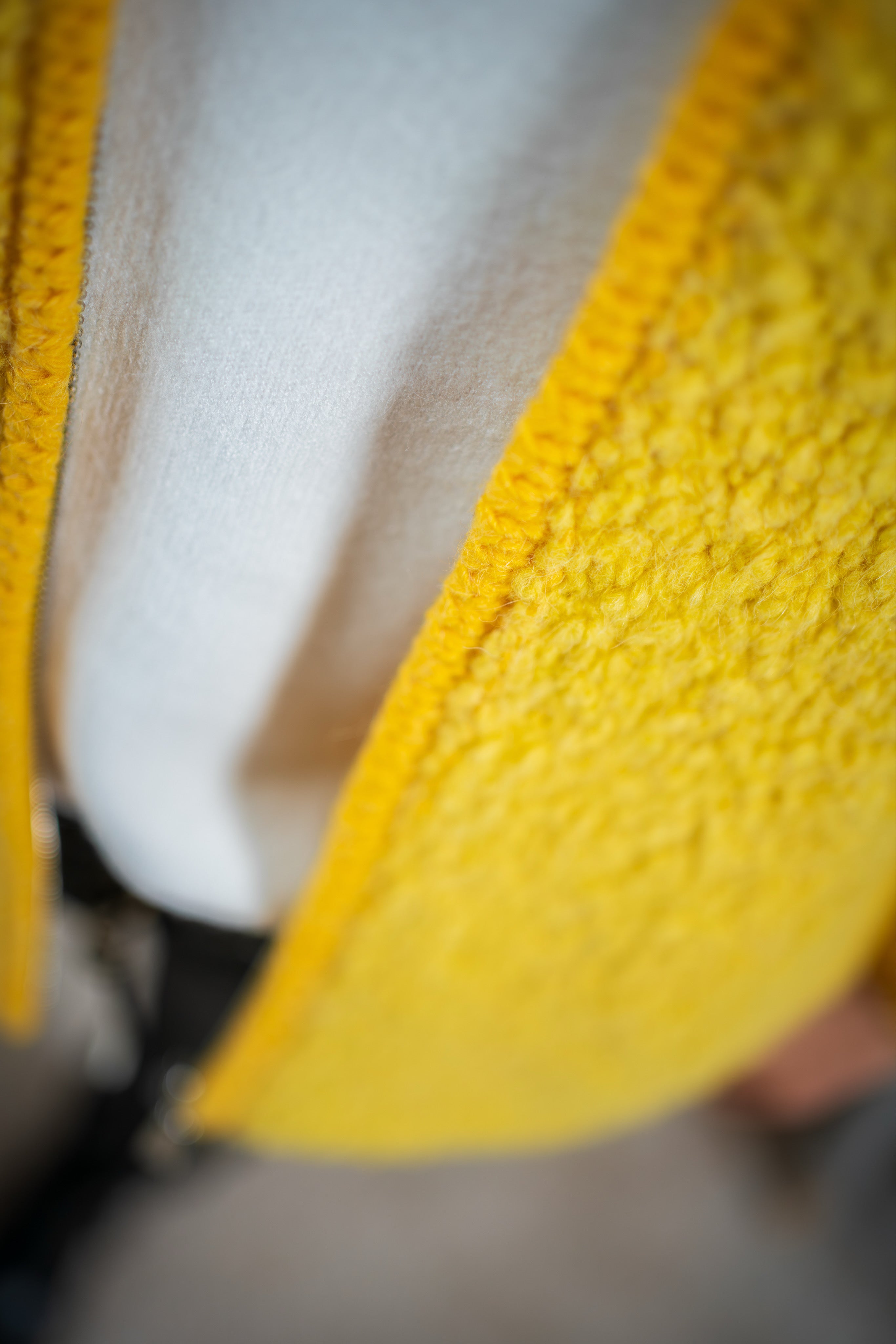 Bouclé-Jacke, sonnengelb