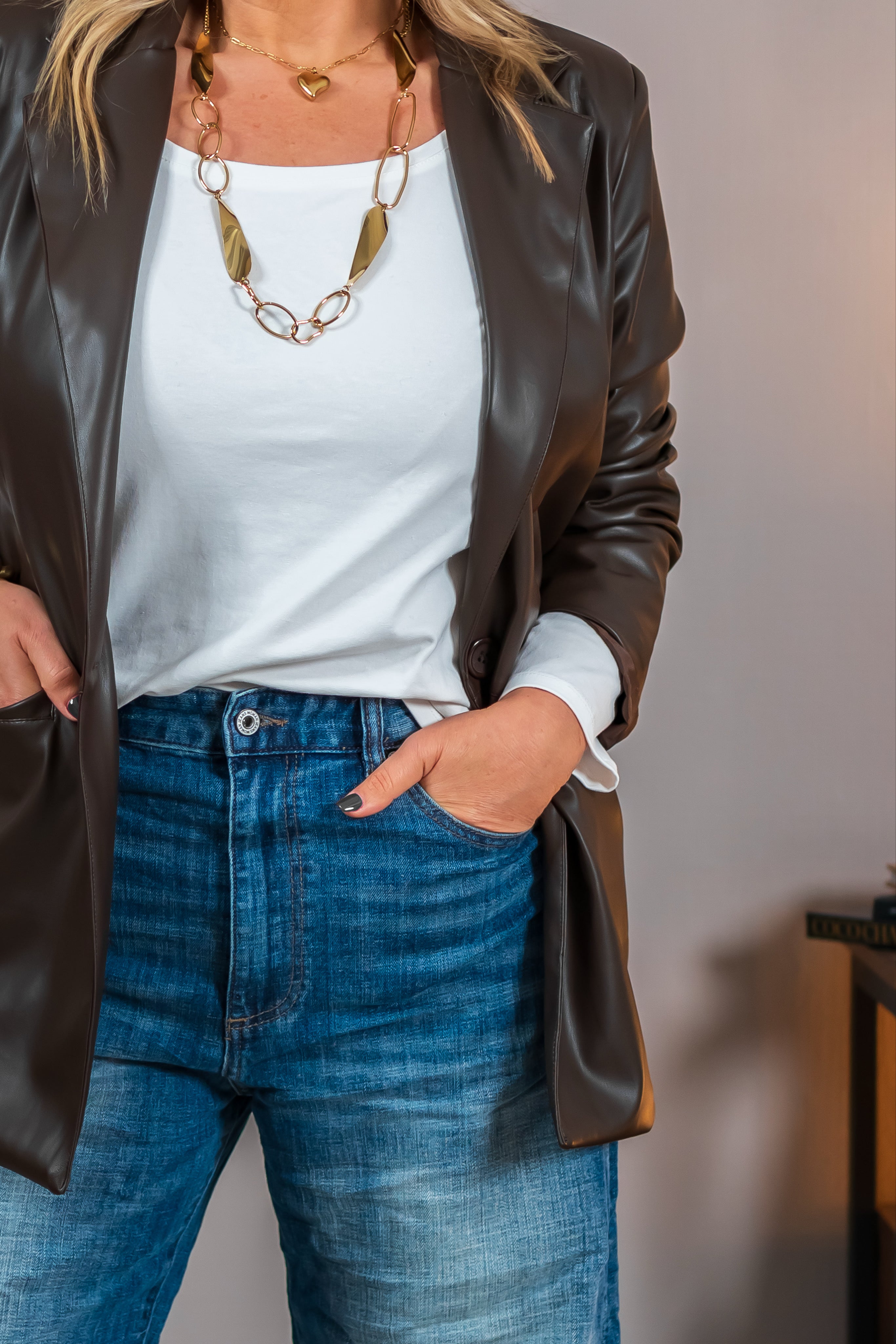 Eleganter Blazer in Lederoptik, schokobraun