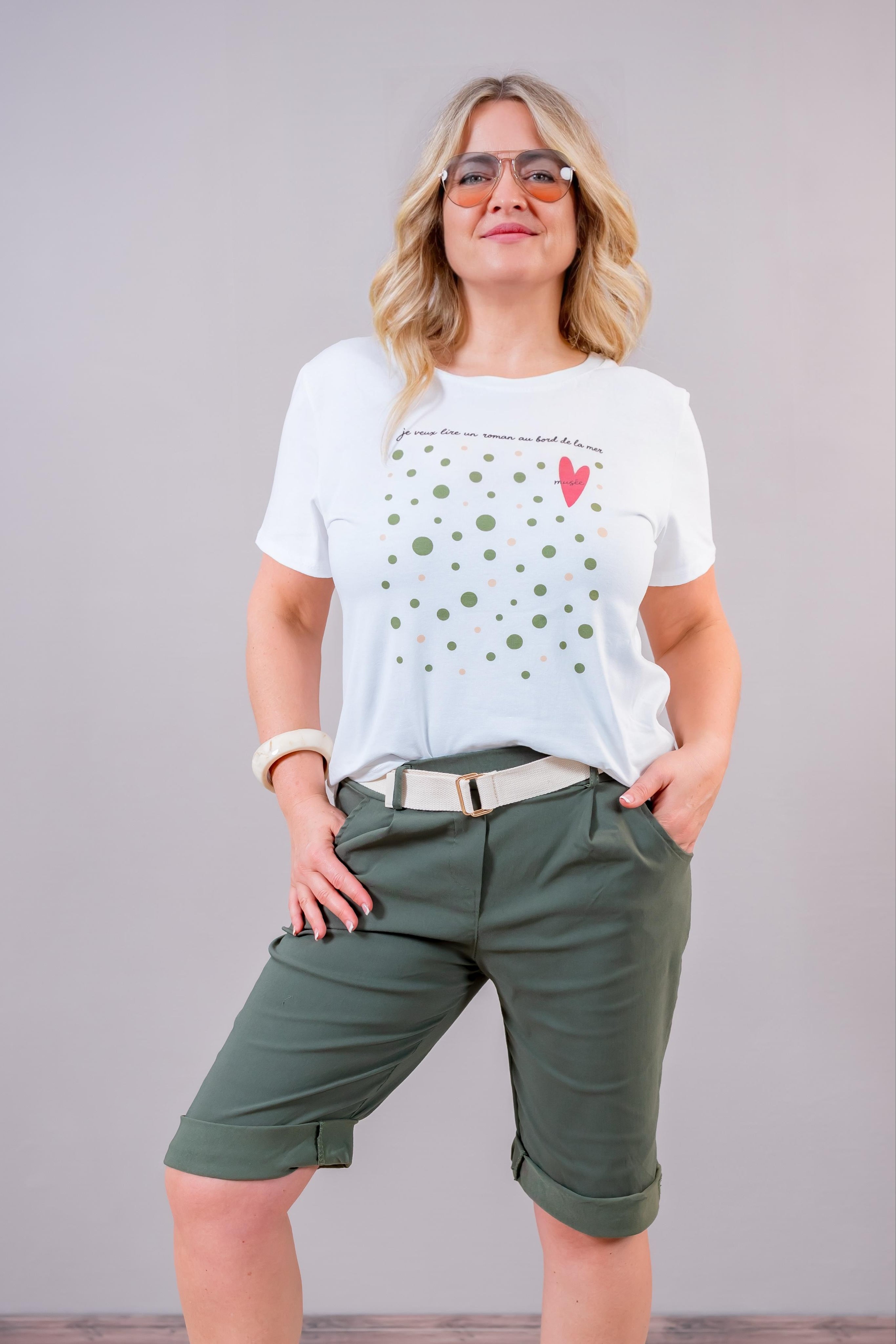 T-Shirt "Je veux lire" mit Punkte-Print, off-white