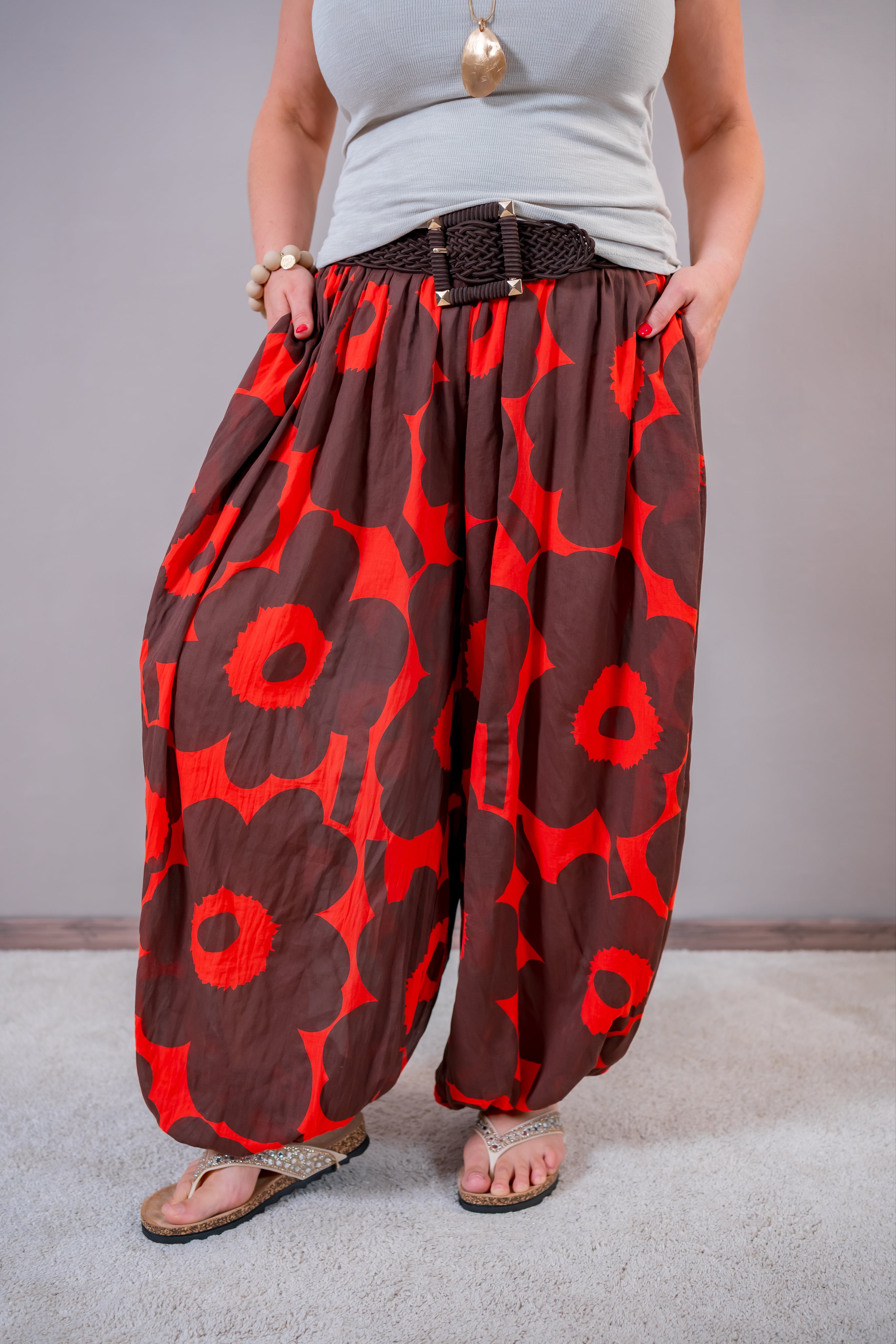 Ballonhose mit floralem Print, braun/orange