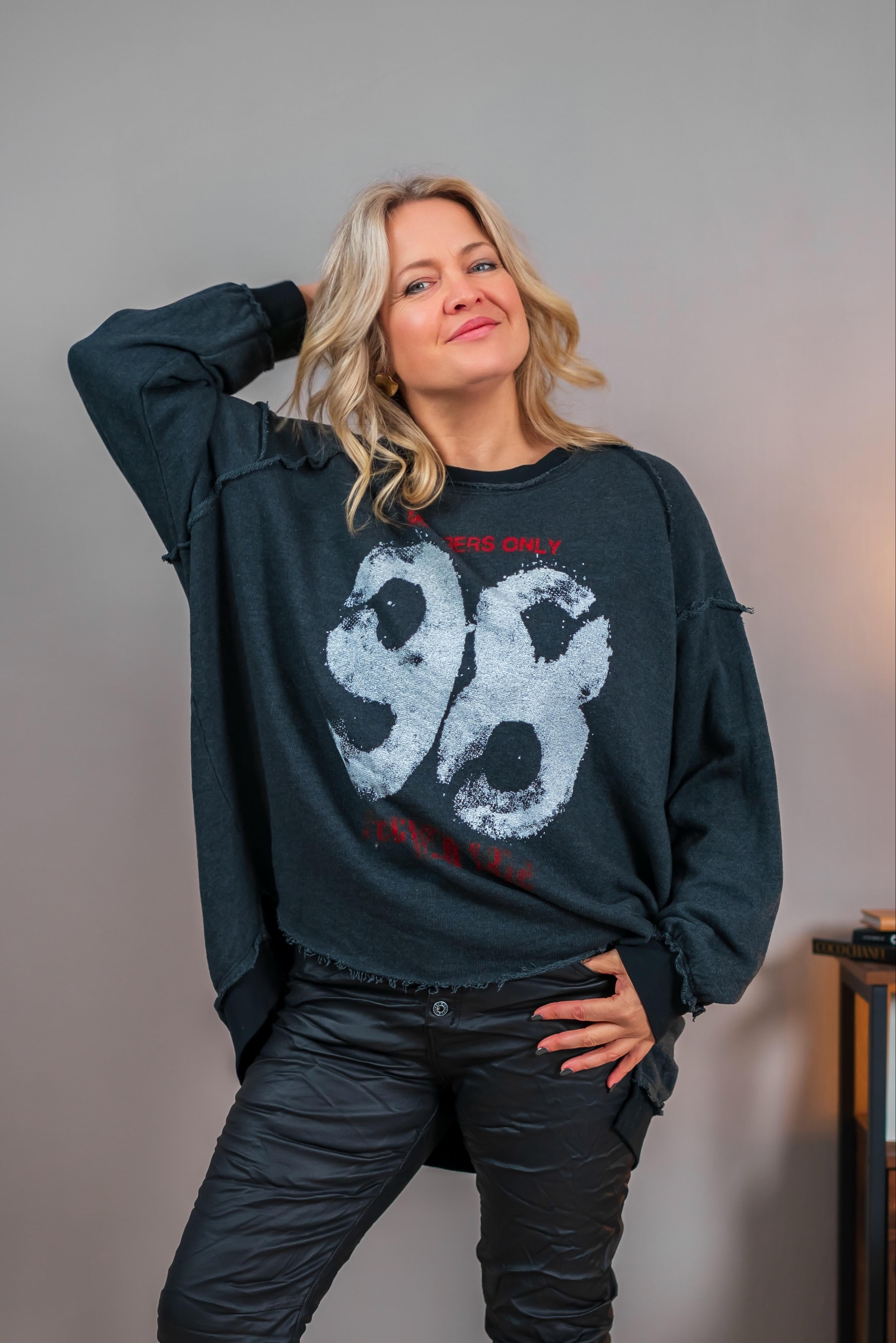 Sweatshirt mit Vintage-Print, grau
