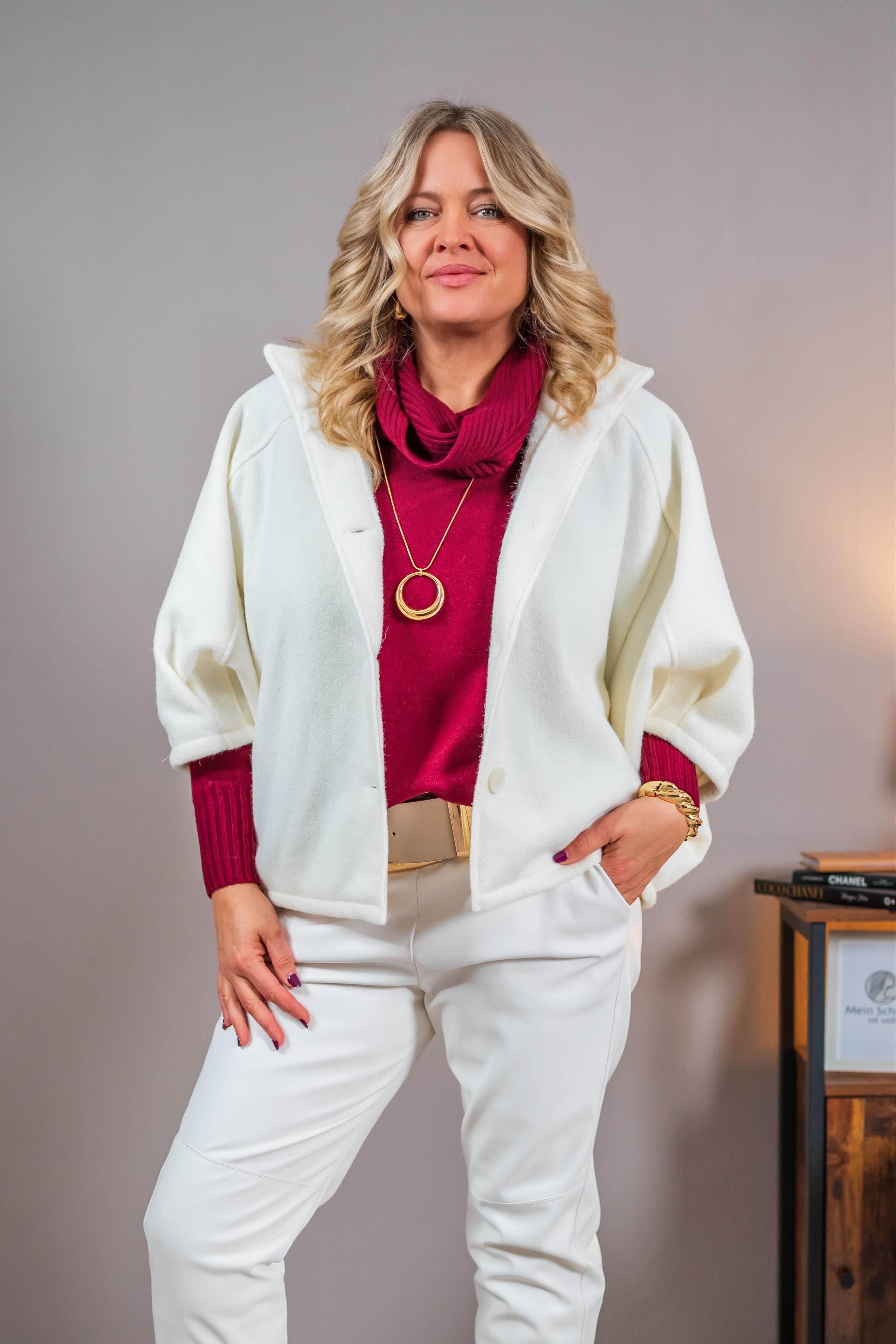 Capejacke aus Wollfleece-Optik, ecru