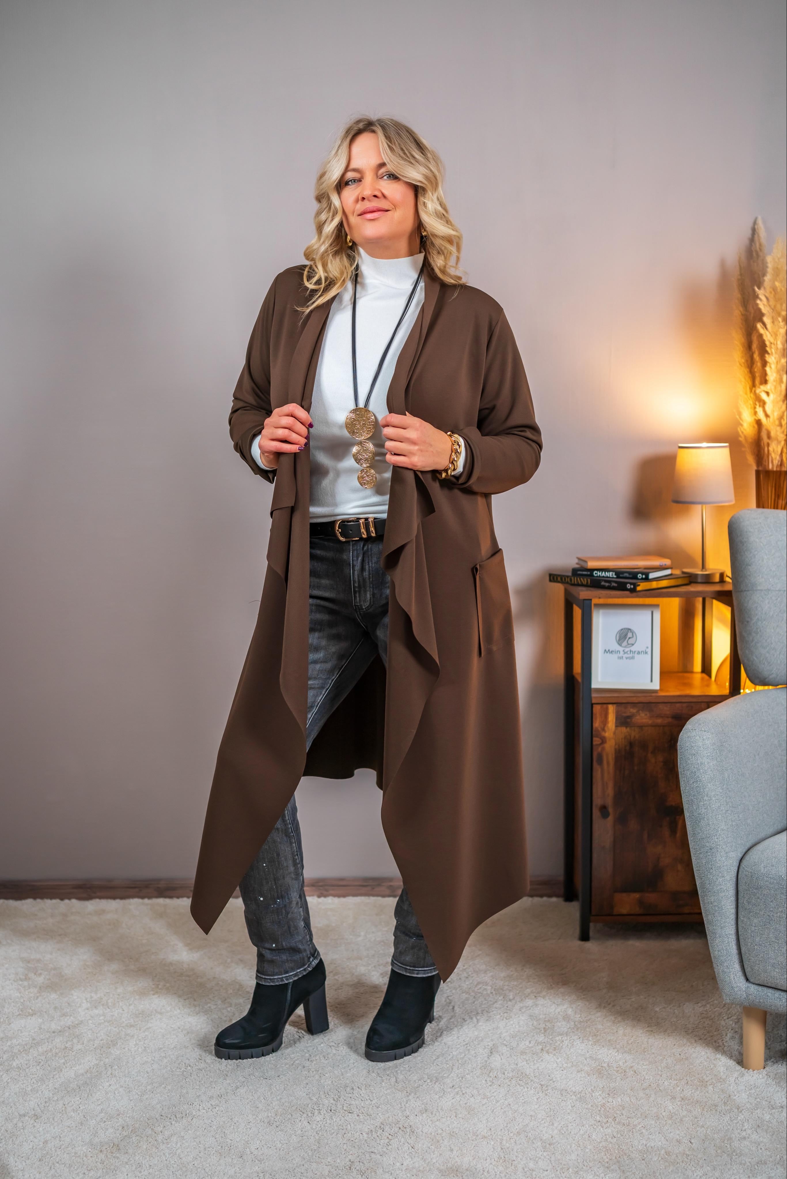Langer Cardigan mit Wasserfall-Front, schokobraun