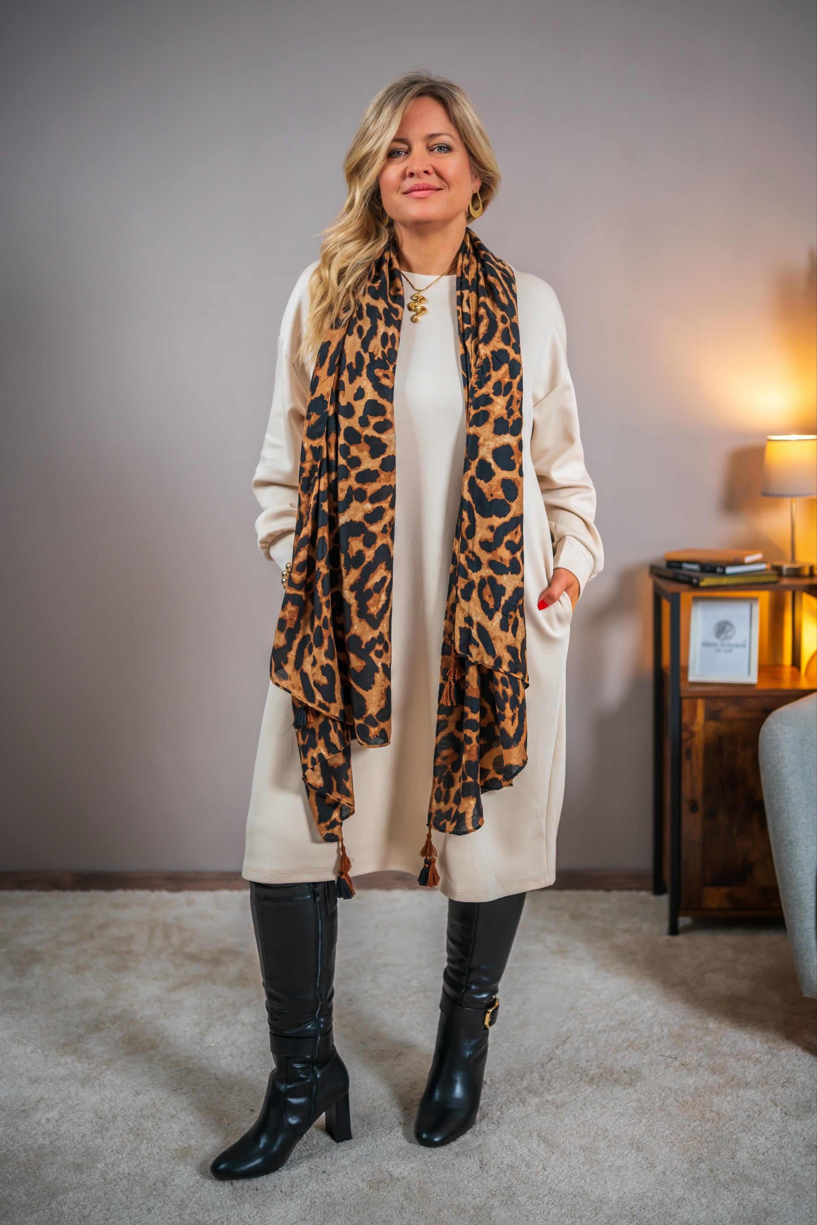 Shirtkleid aus Viskose-Mix, creme-beige