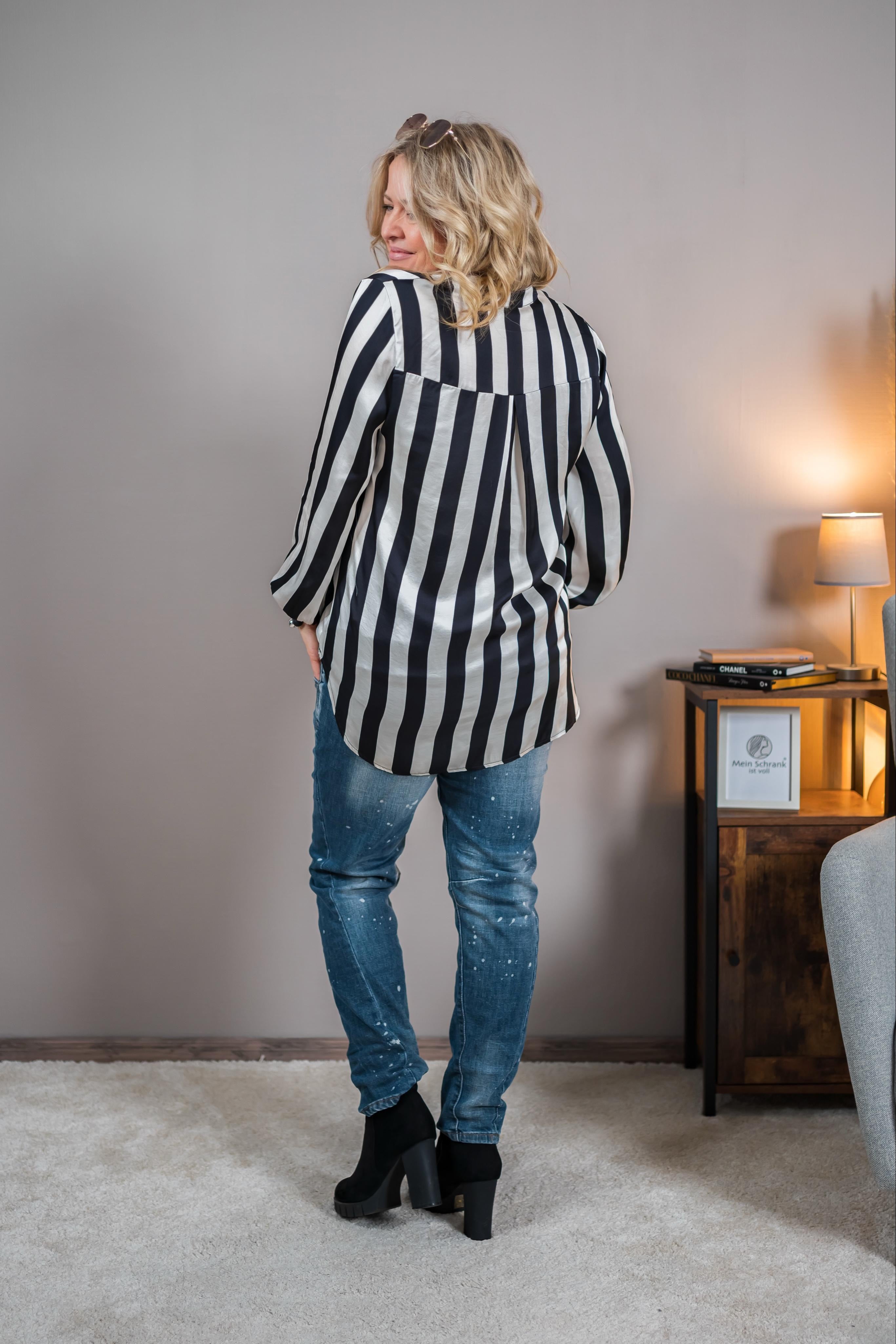 Viskose-Bluse mit Streifenmuster, schwarz/weiß