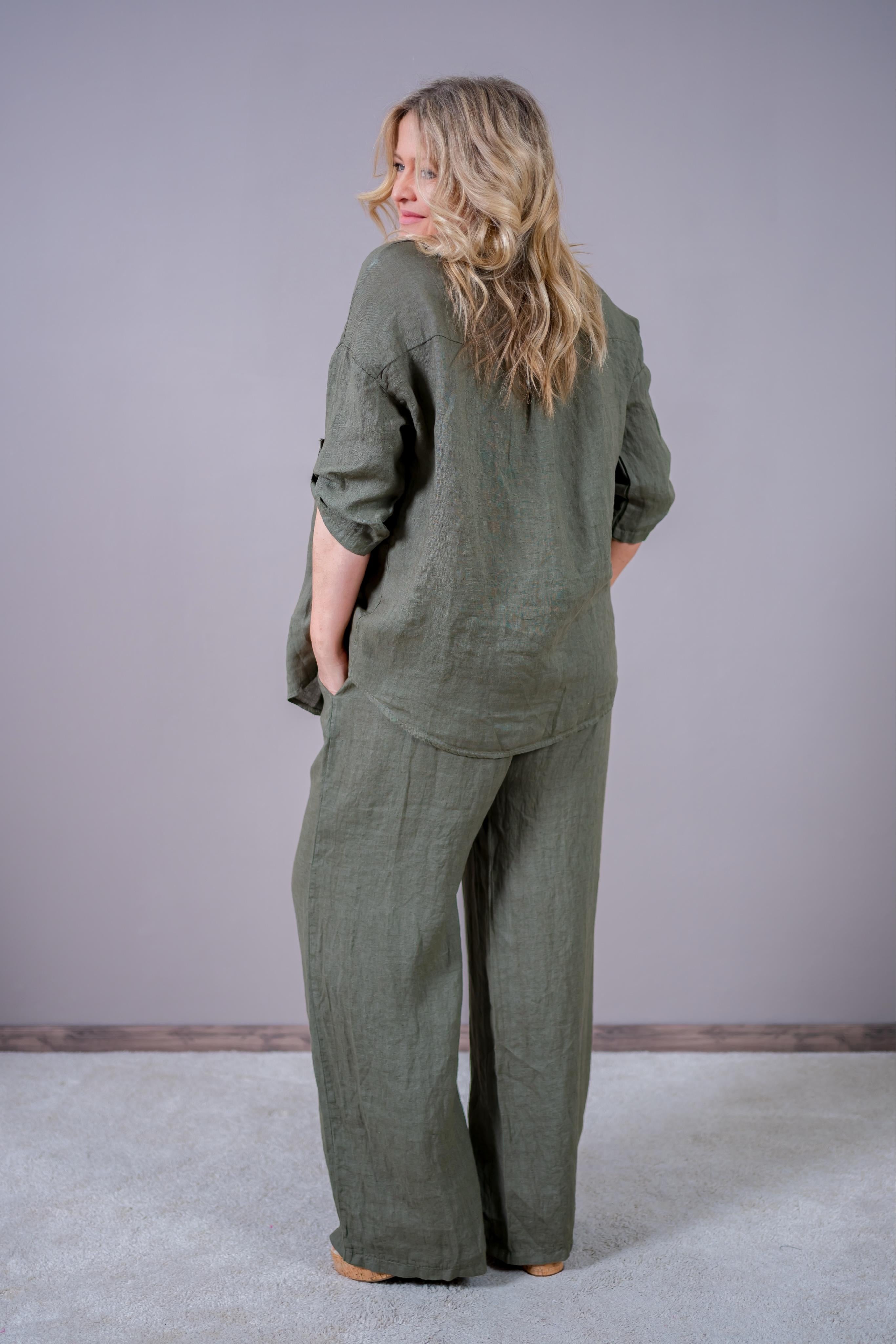 Leinenhose mit weitem Bein, khaki