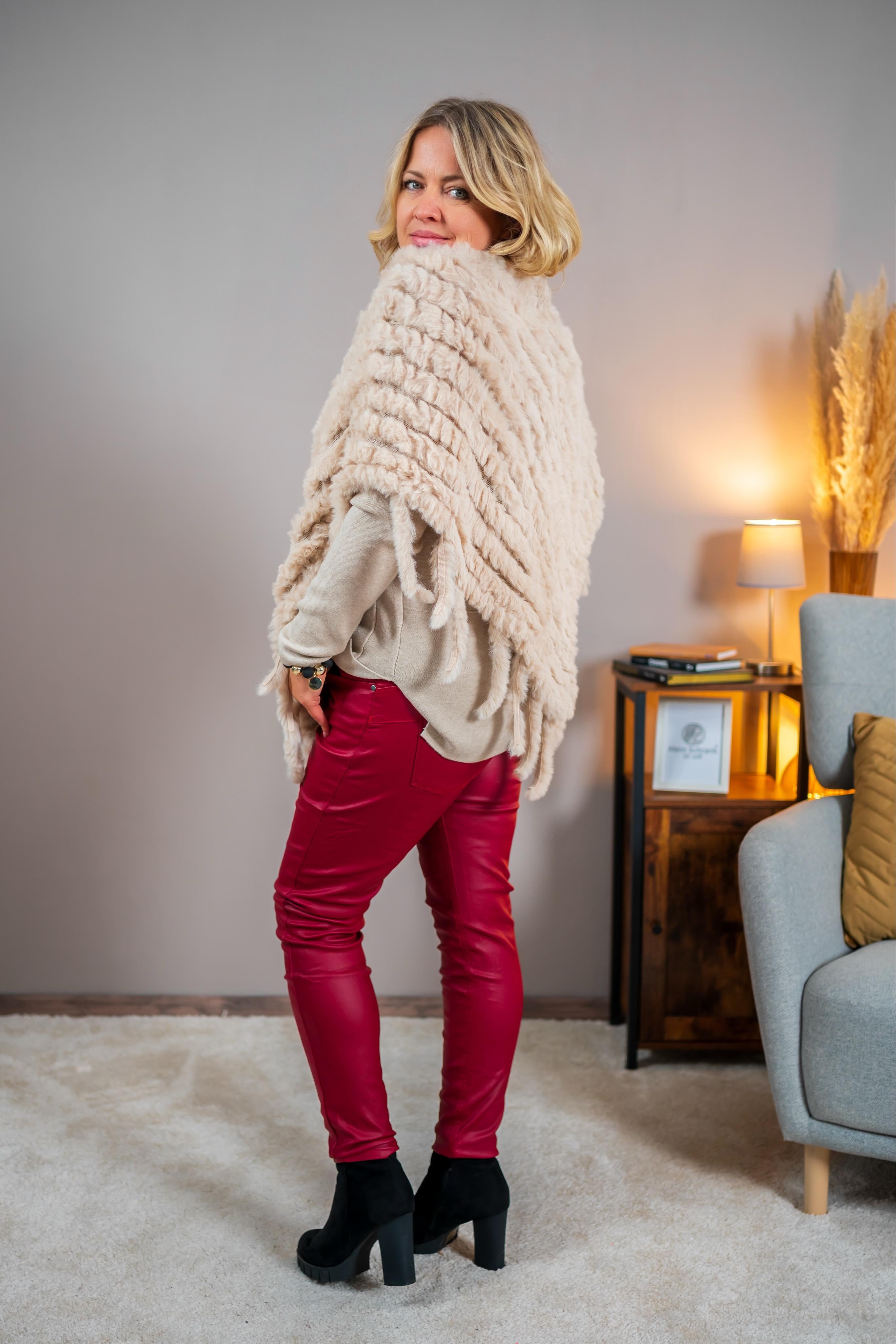 Kuscheliges Poncho-Cape, beige