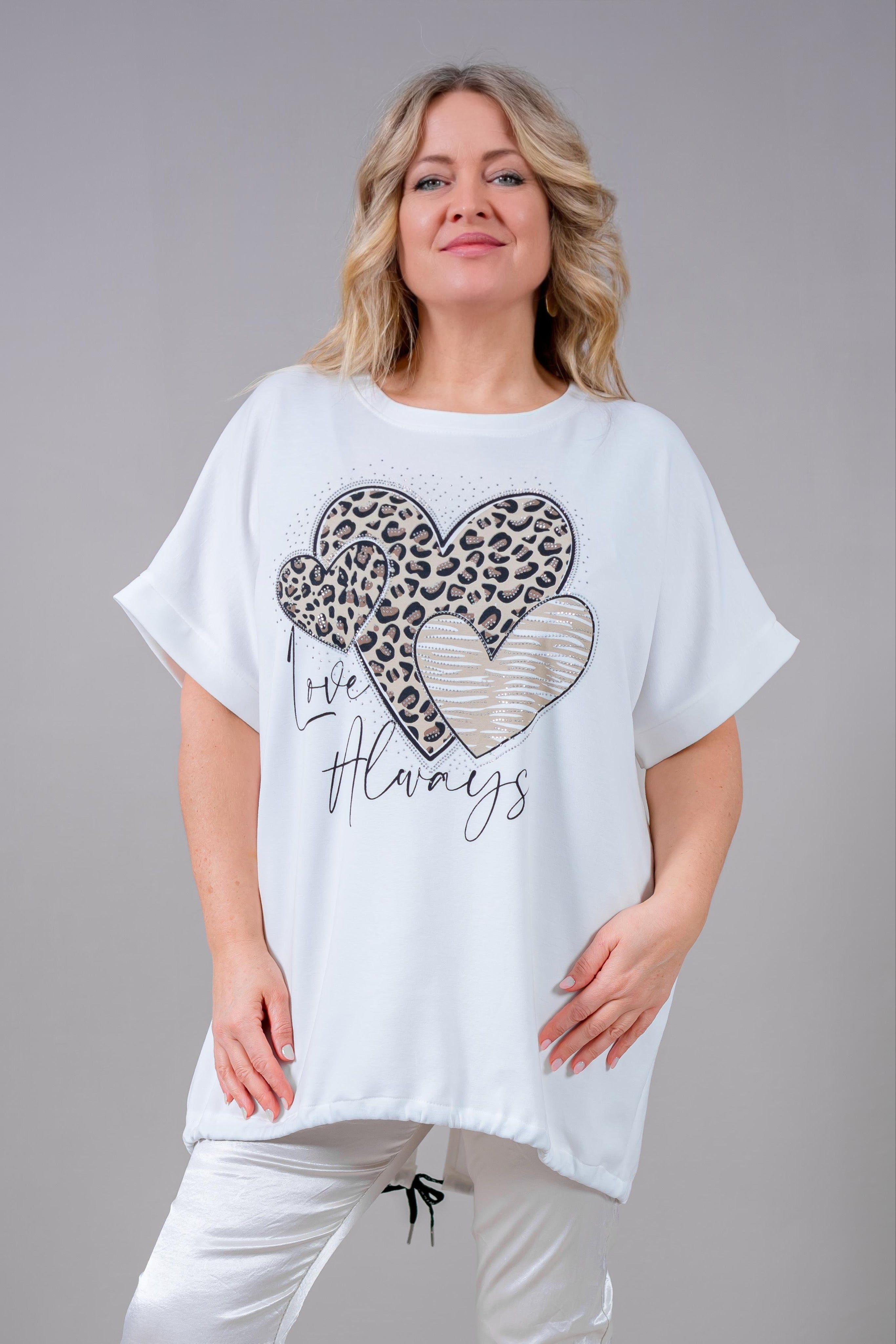 Oversize-Shirt mit Herz-Print & Tunnelzug-Saum, creme