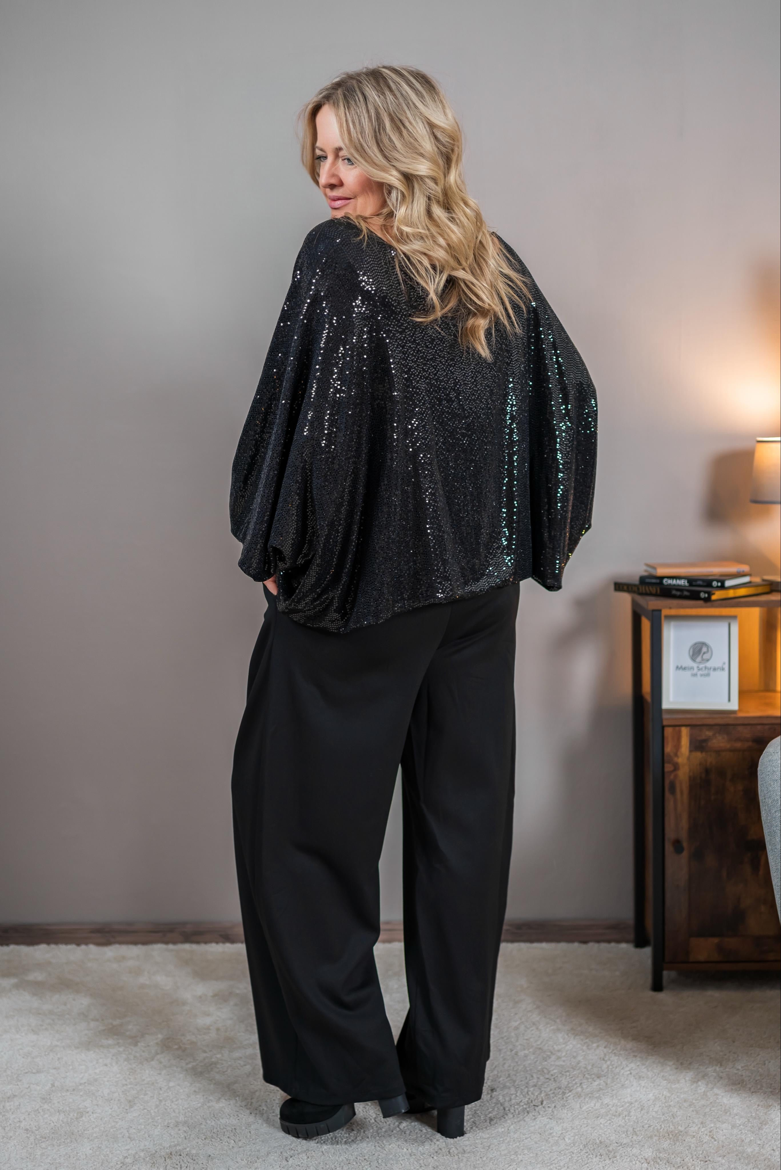 Pailletten-Shirt im Ballonschnitt, schwarz