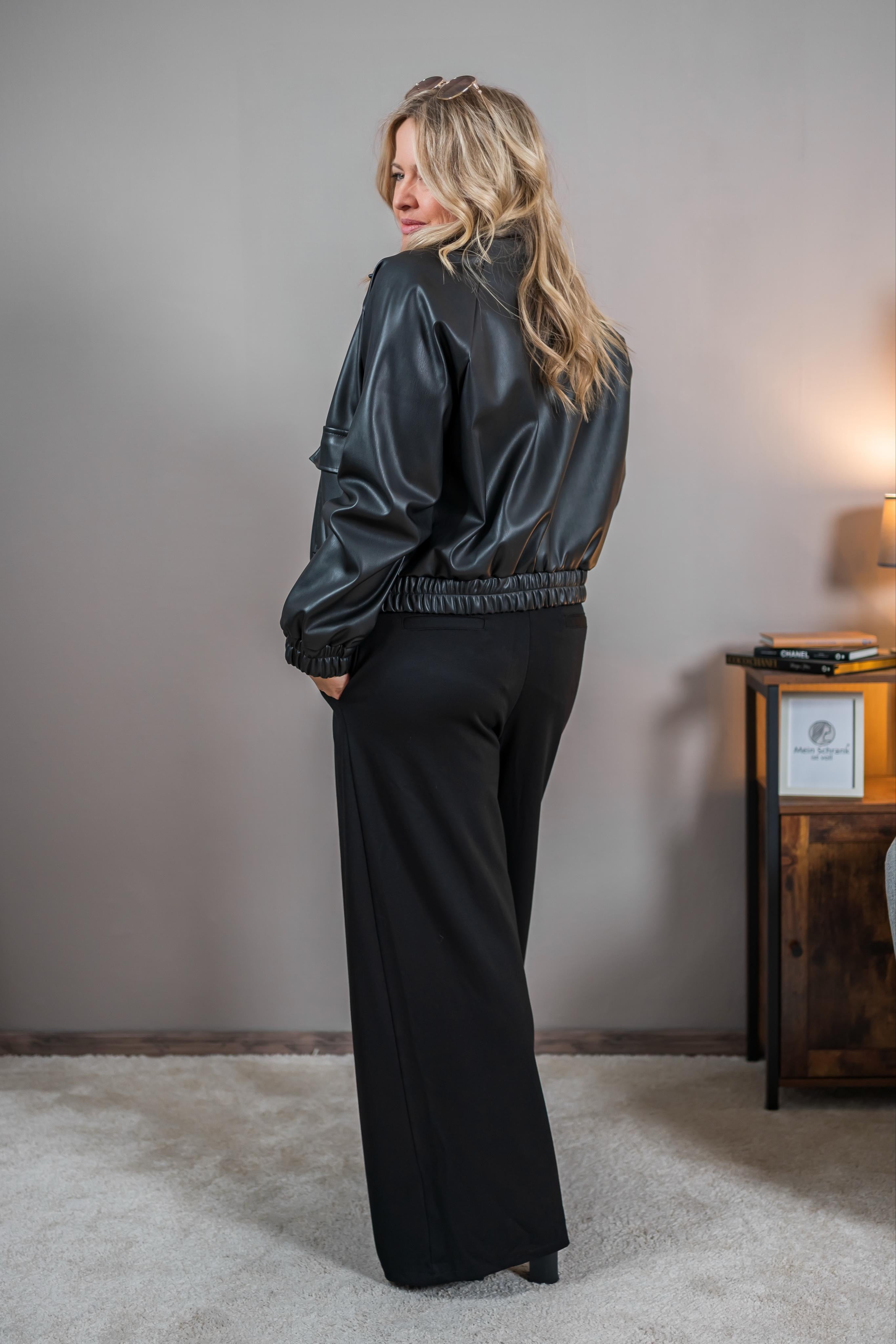 Kunstlederjacke, schwarz