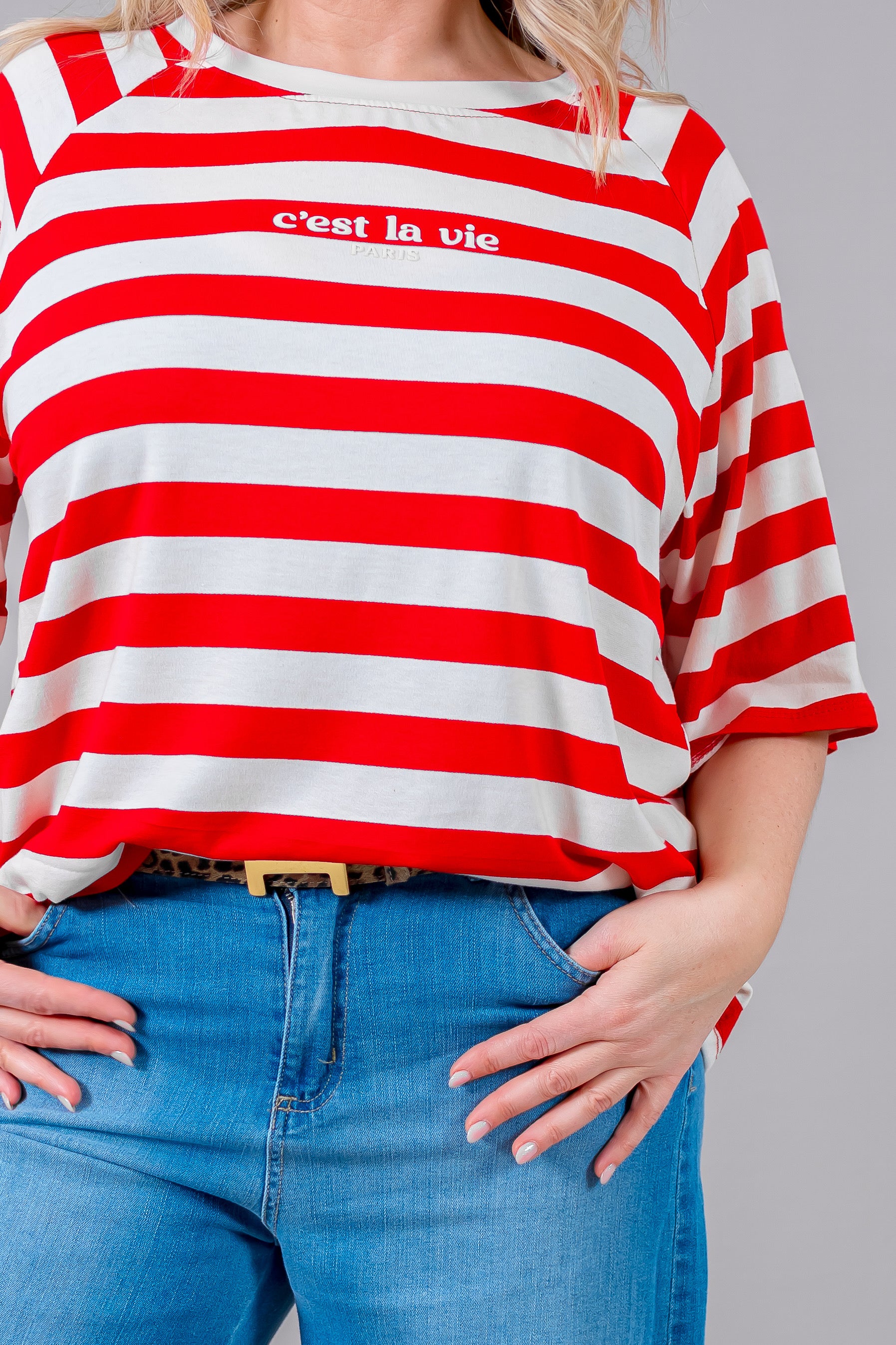 Oversize Shirt im Ringel-Streifen Rot-Creme mit "c'est la vie Paris" Print