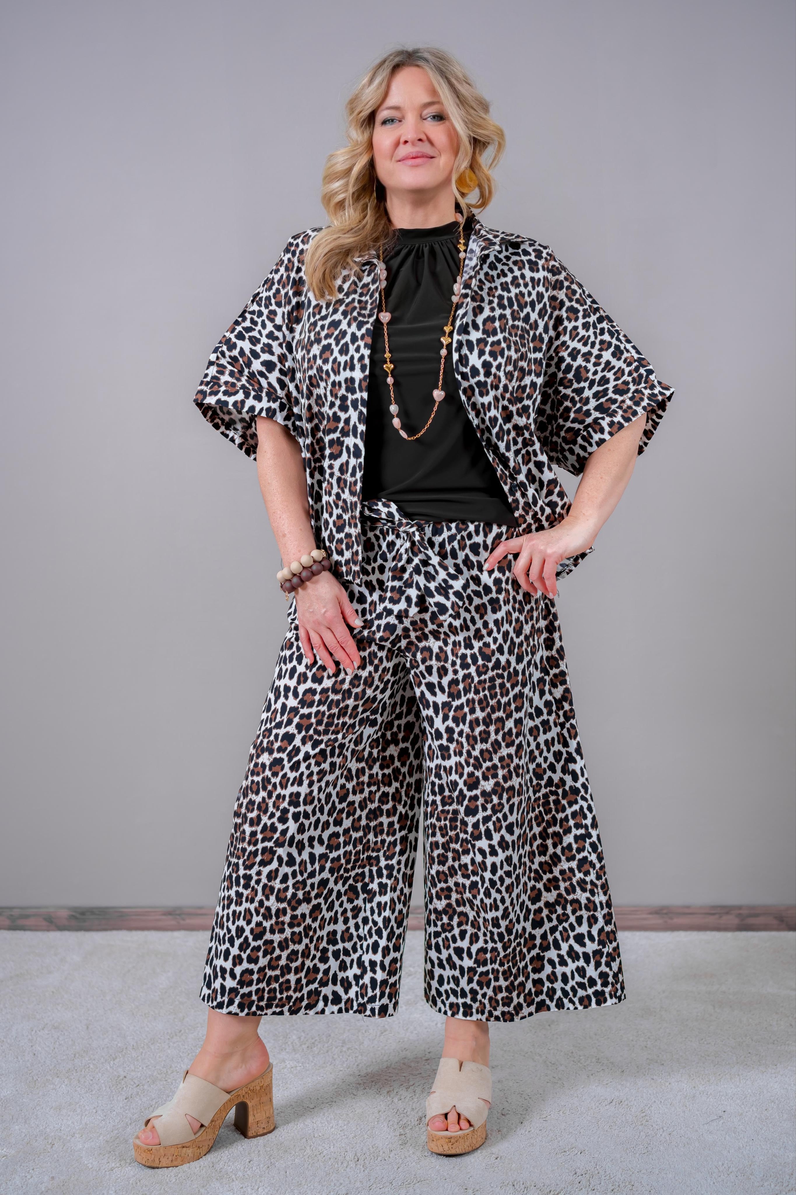 Culotte mit Bindegürtel, leoprint