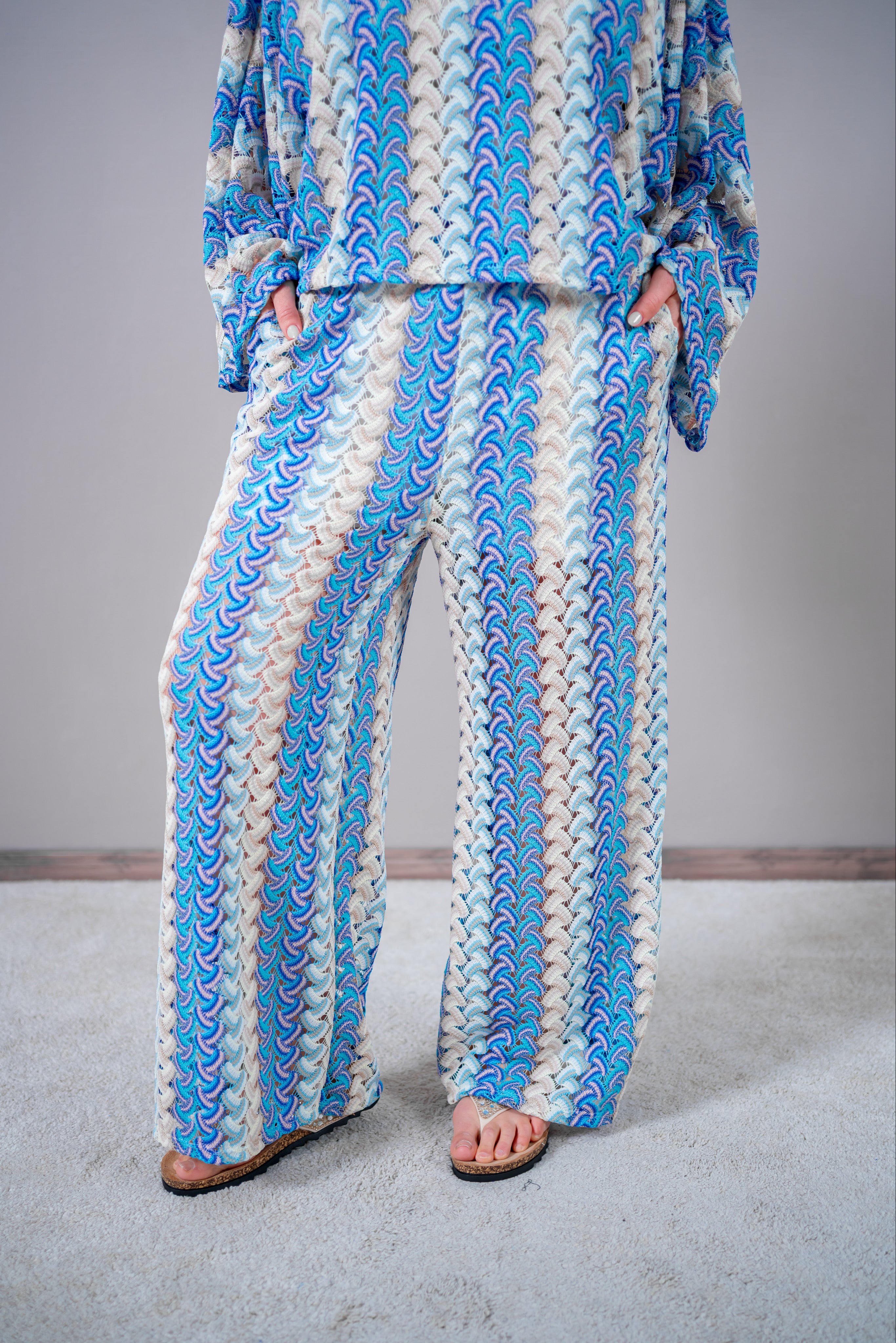 Strick-Hose mit Lochmuster, pastellfarben 2.Wahl