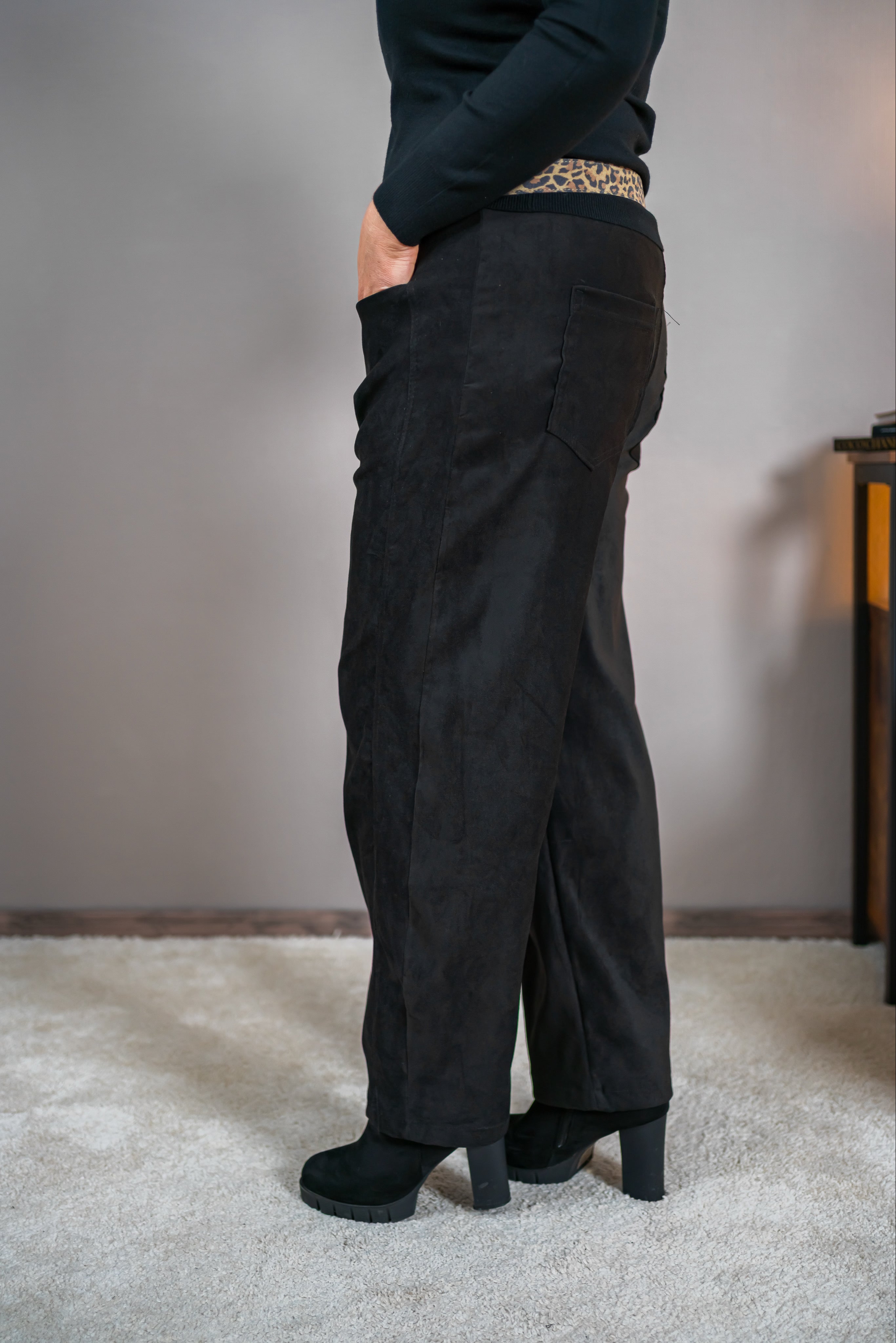 Hose im Verlours-Design, schwarz