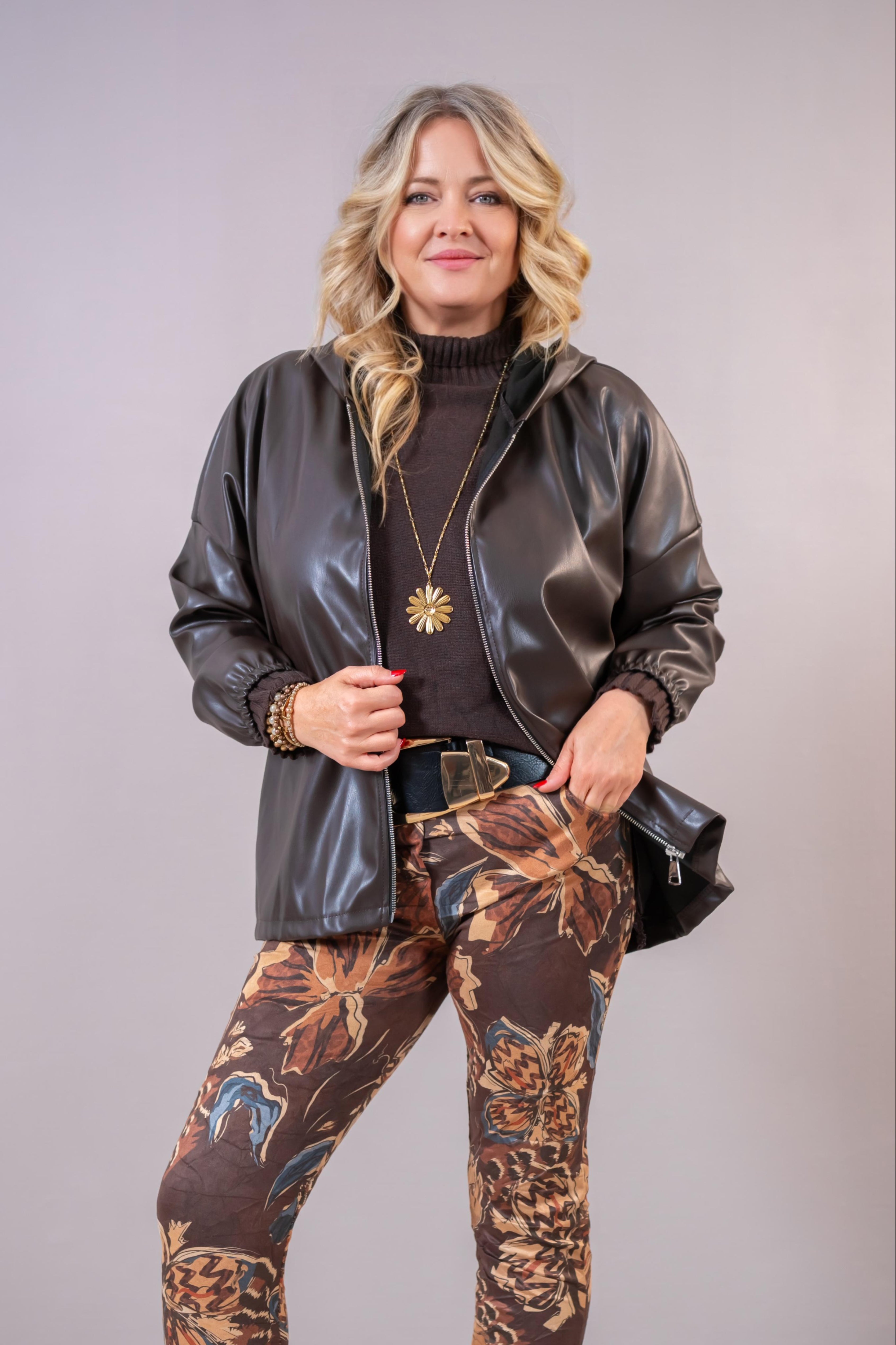 Lederimitatsjacke mit Kapuze, schokobraun