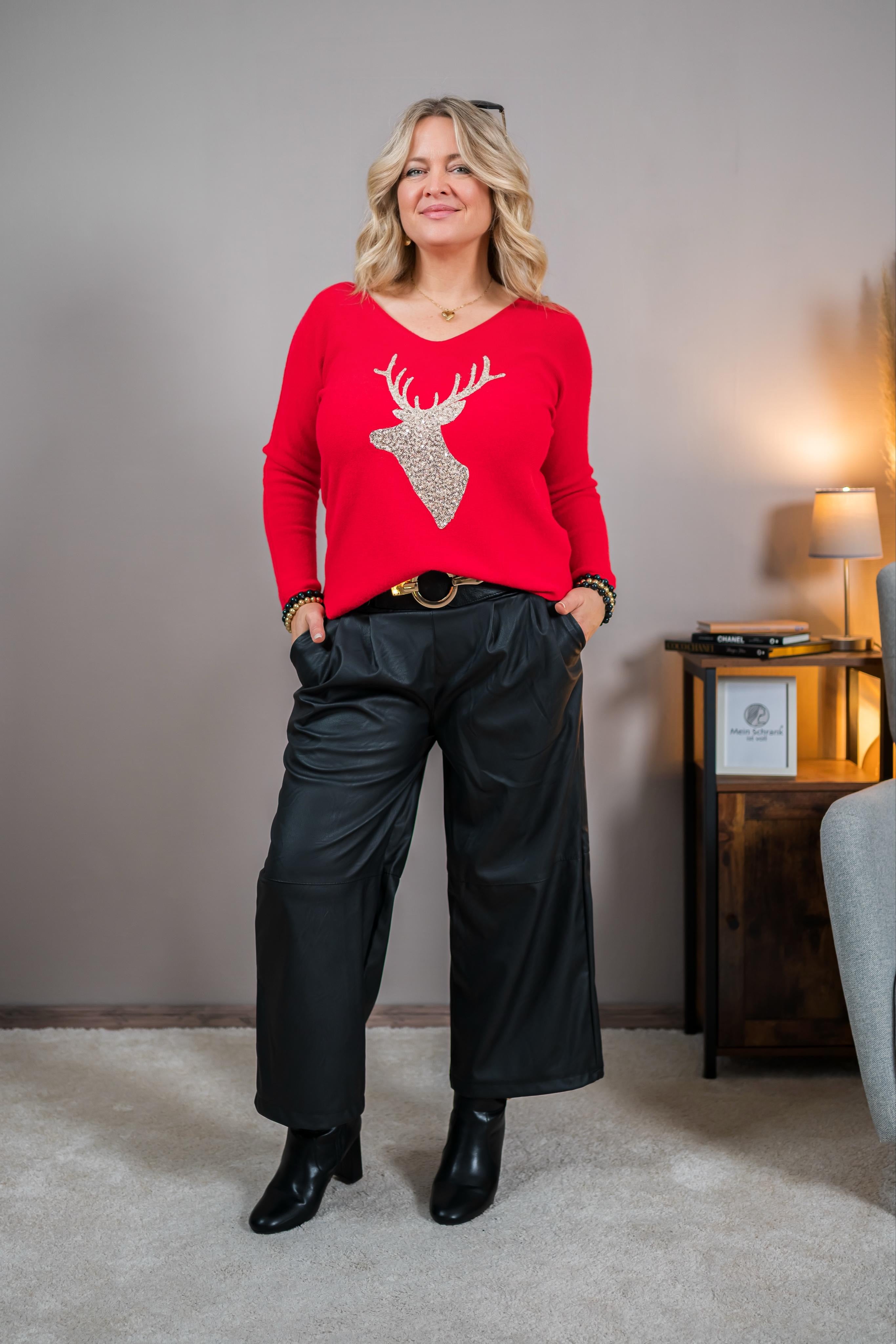 Feinstrickpullover mit Glitzer-Hirschmotiv, rot