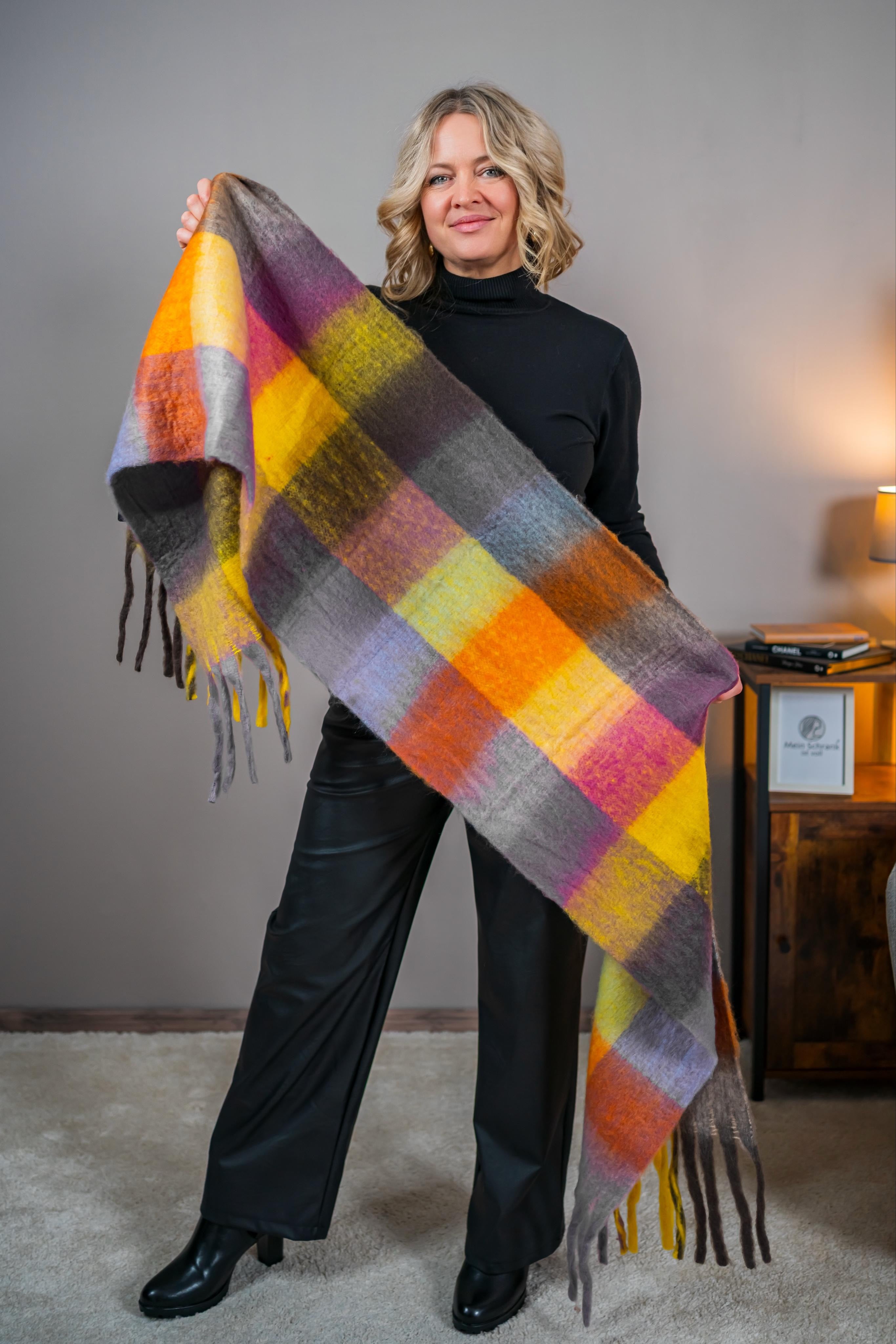 Karoschal in Gelb und Lila aus Viskose