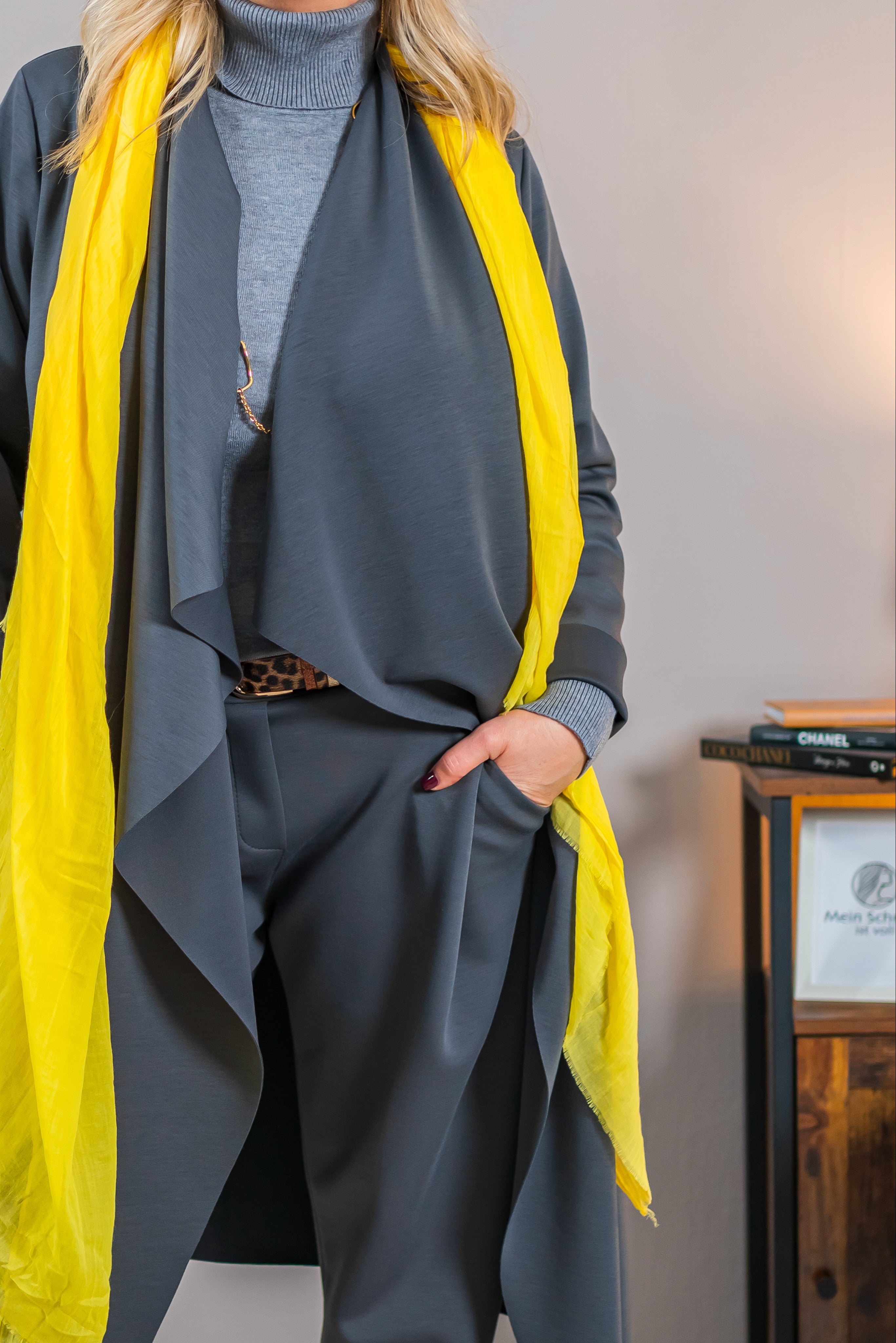 Eleganter langer Cardigan, anthrazit