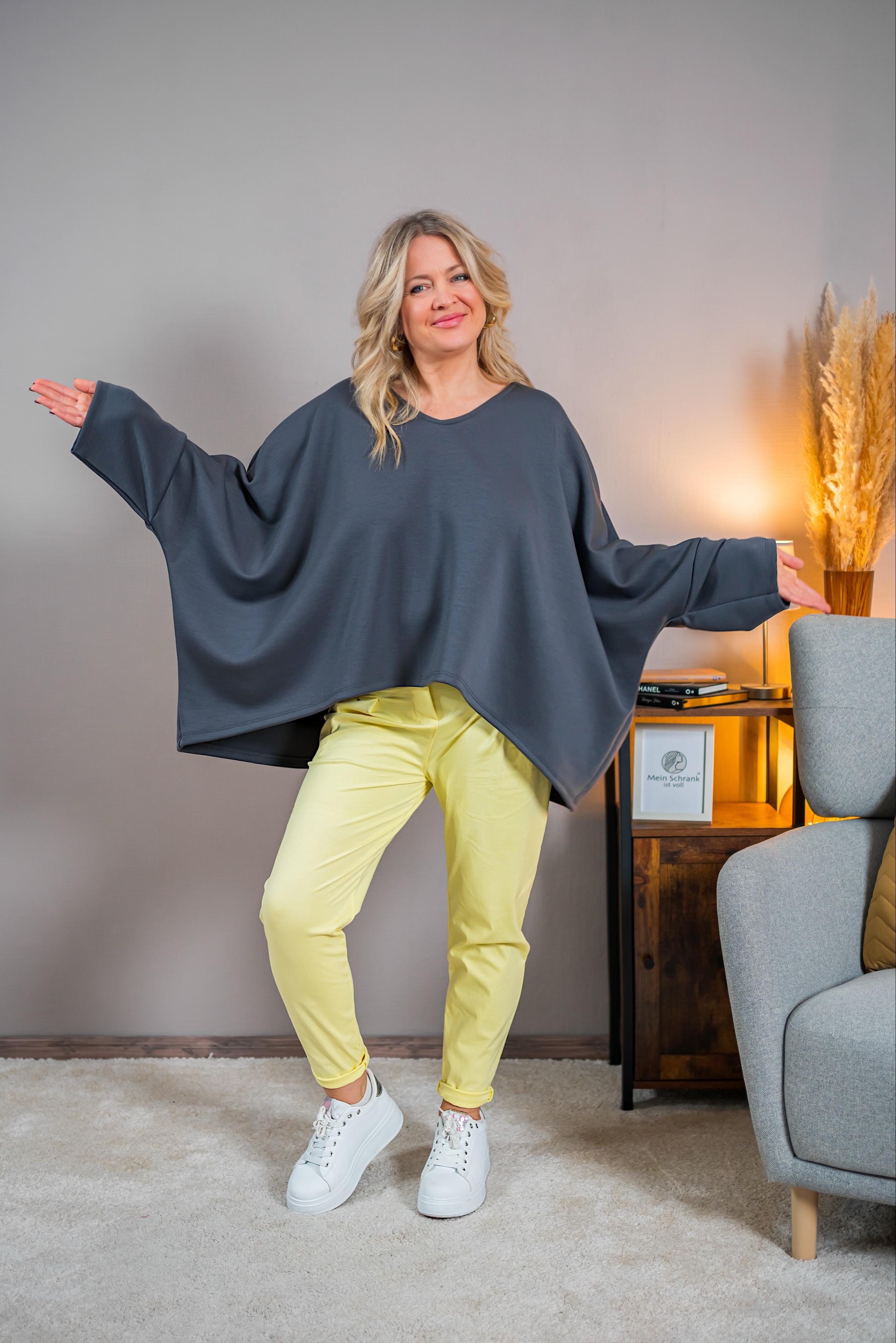 Oversize Sweatshirt im Poncho-Stil, anthrazit