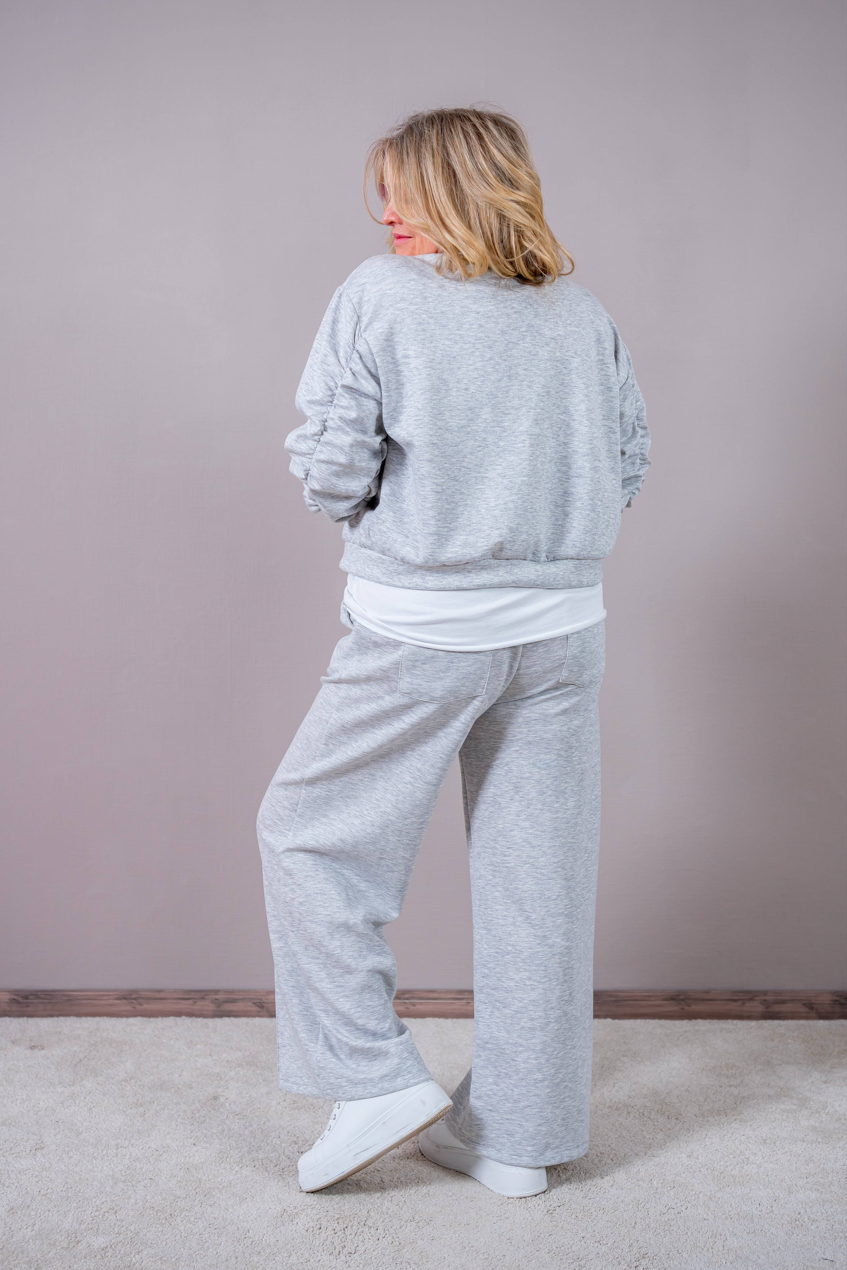 Sweat-Blousonjacke mit gerafften Ärmeln, hellgrau meliert