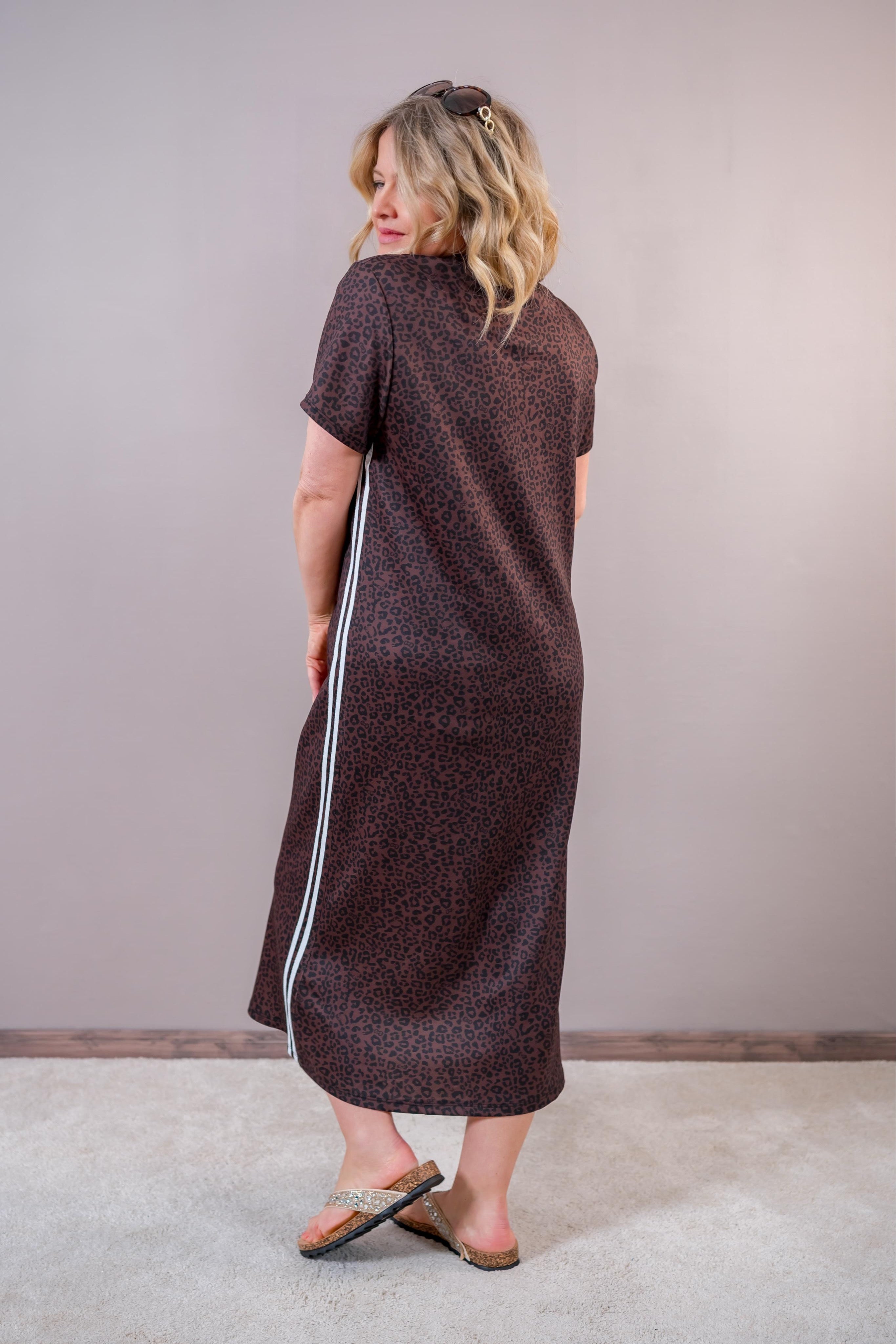 Langes Leo-Kleid mit Streifen, schokobraun/schwarz