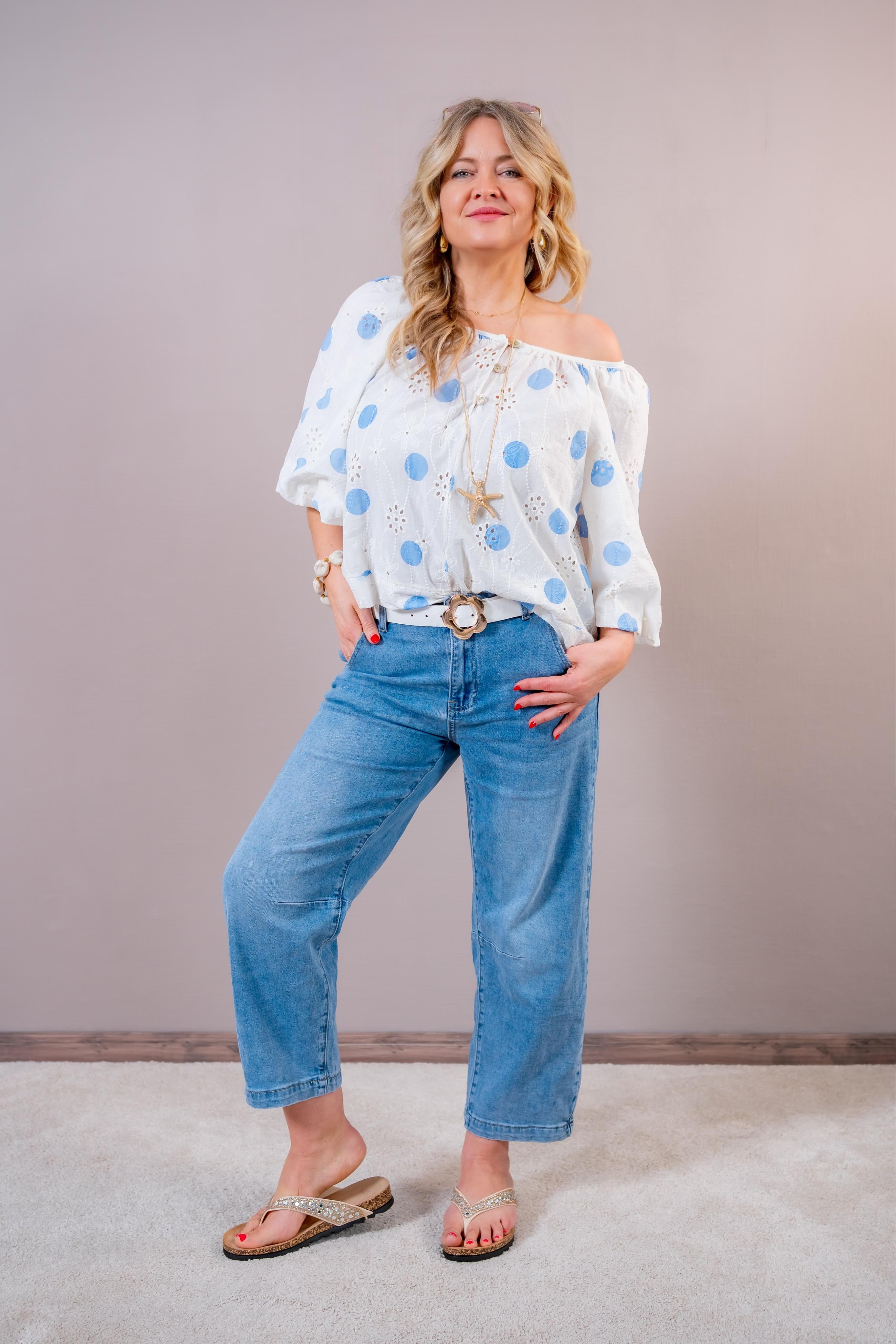 Bluse mit floralem Muster und Punkten, creme/blau