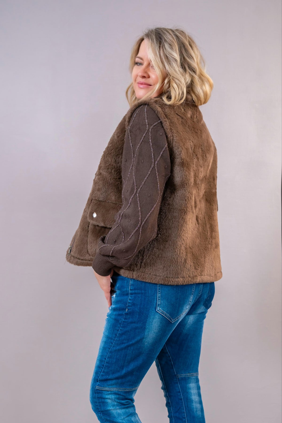 Teddyweste "Cozy Buckle", schokobraun