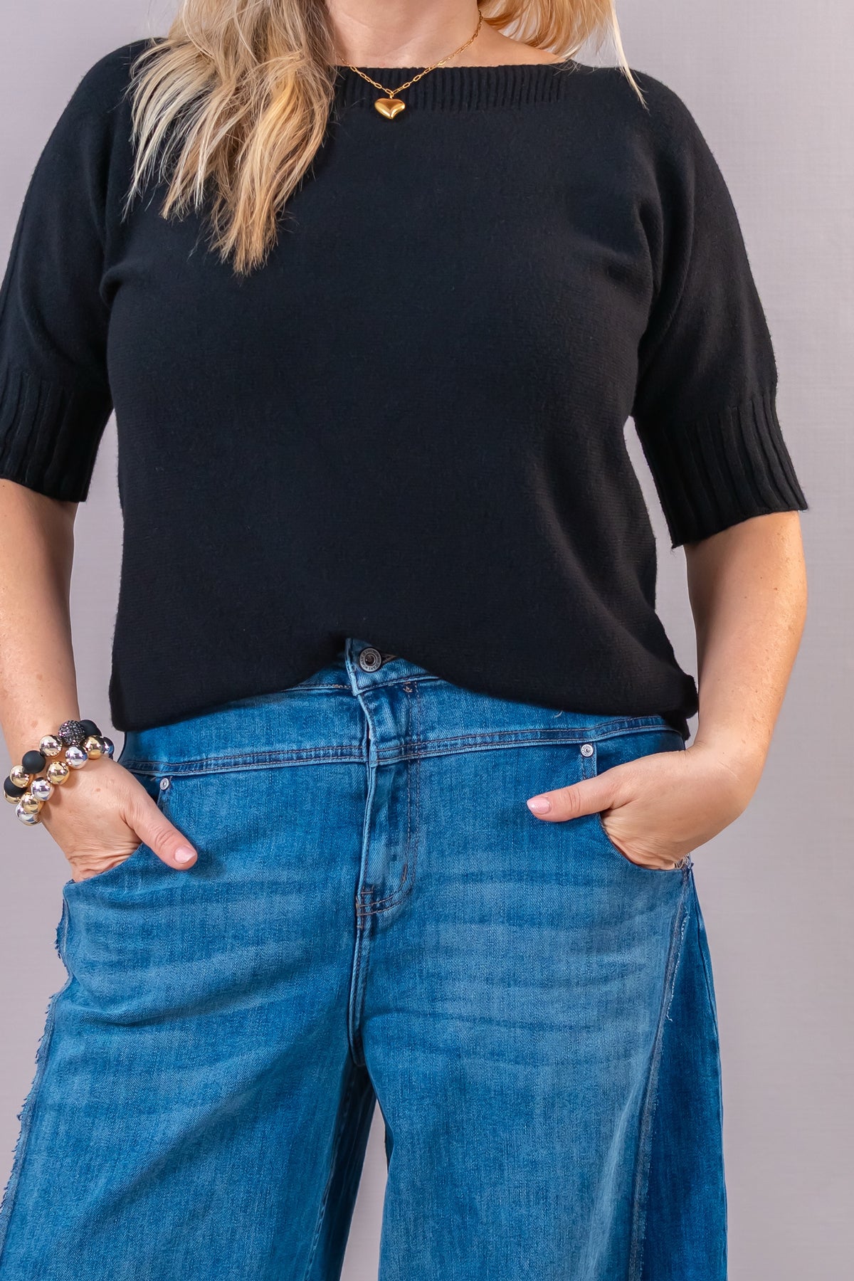 Kurzarm-Strickpullover, schwarz