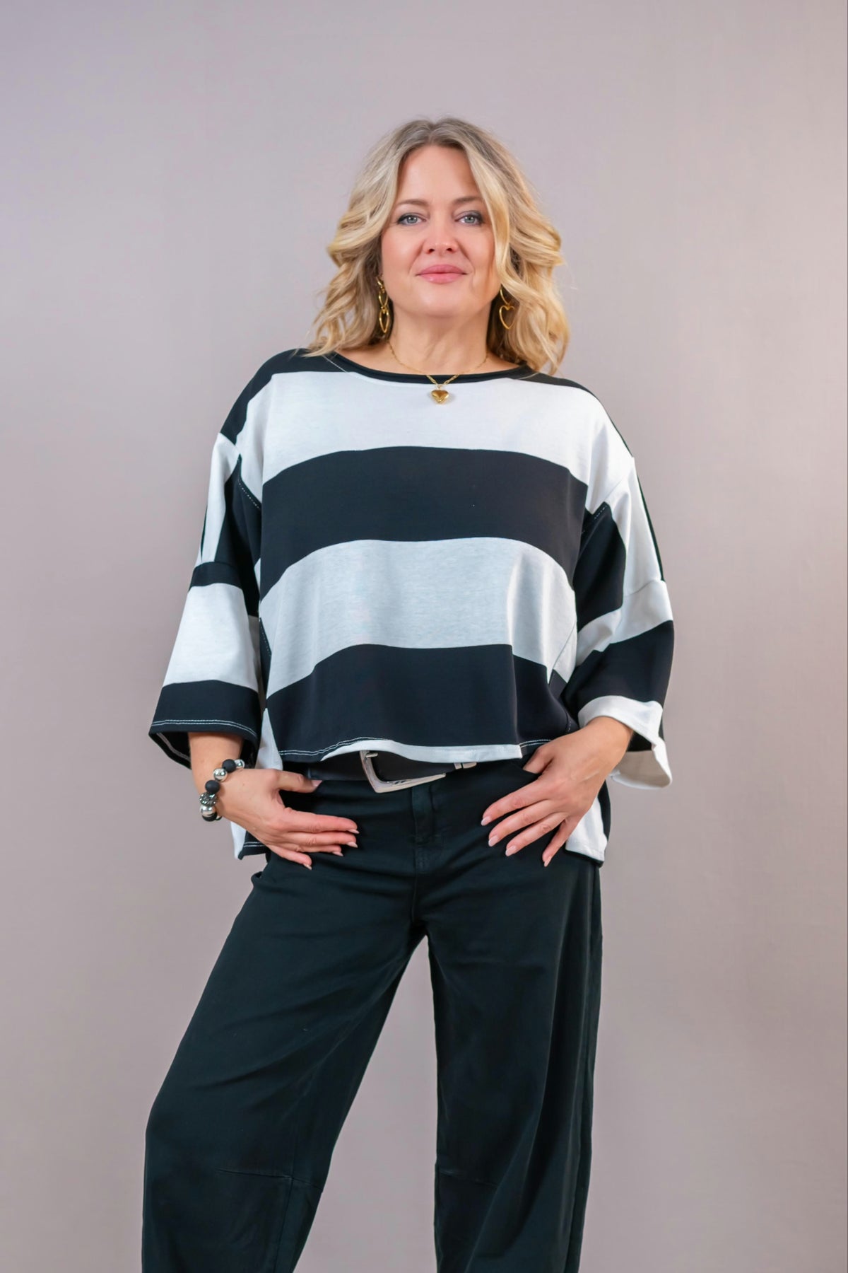 Oversize-Sweatshirt mit Blockstreifen, schwarz/weiß