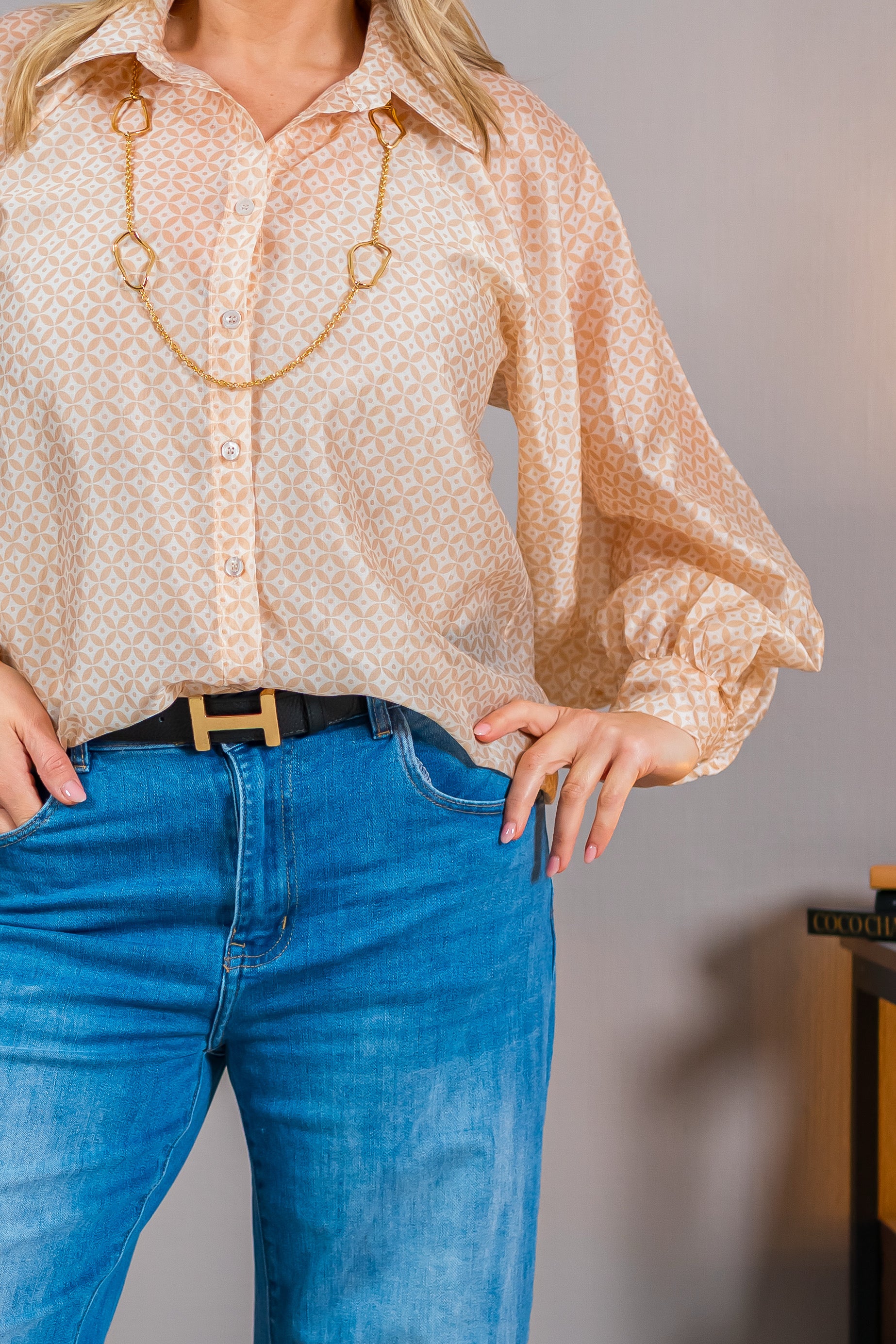 Bluse mit zartem Ornament Muster, creme-beige