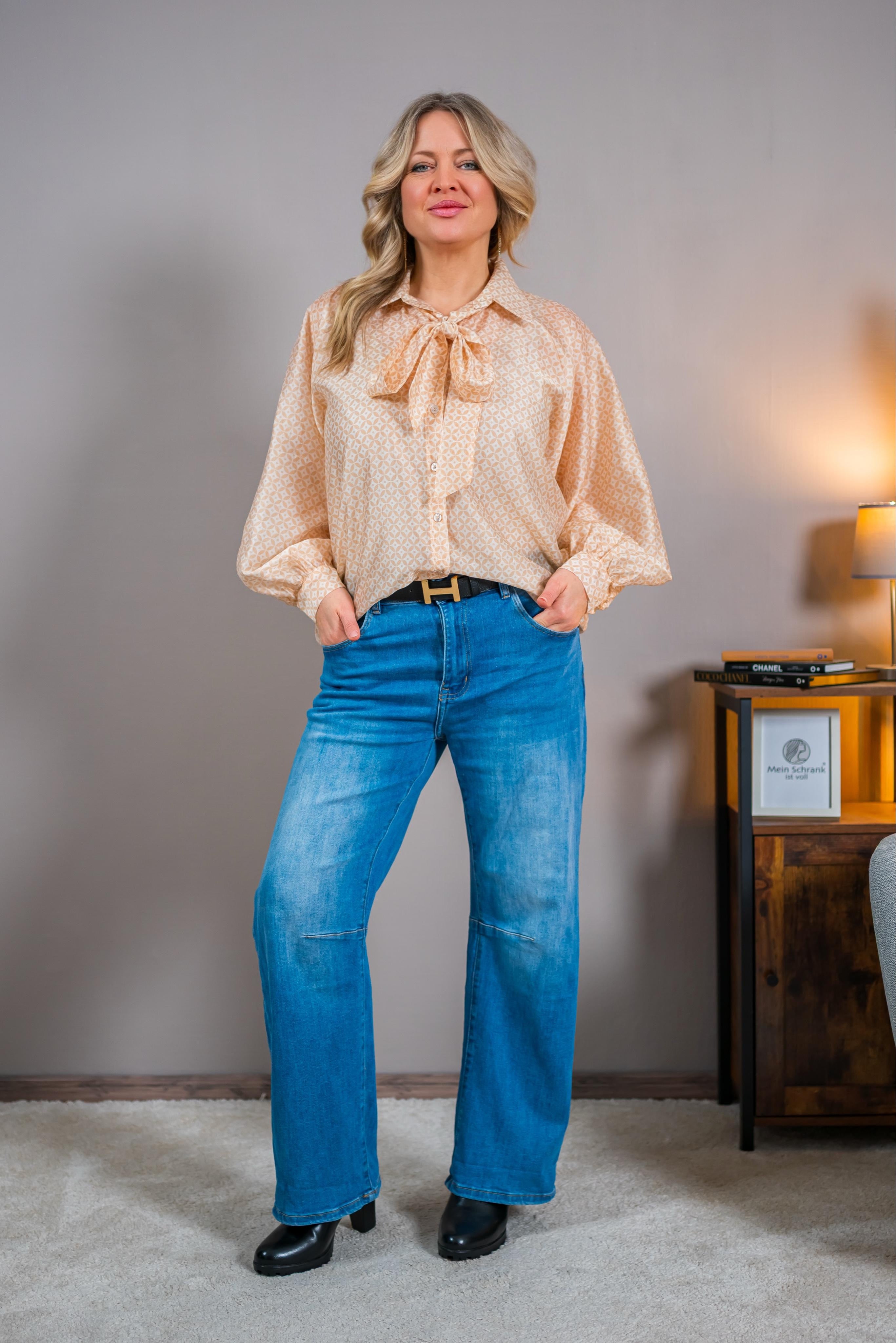 Bluse mit zartem Ornament Muster, creme-beige