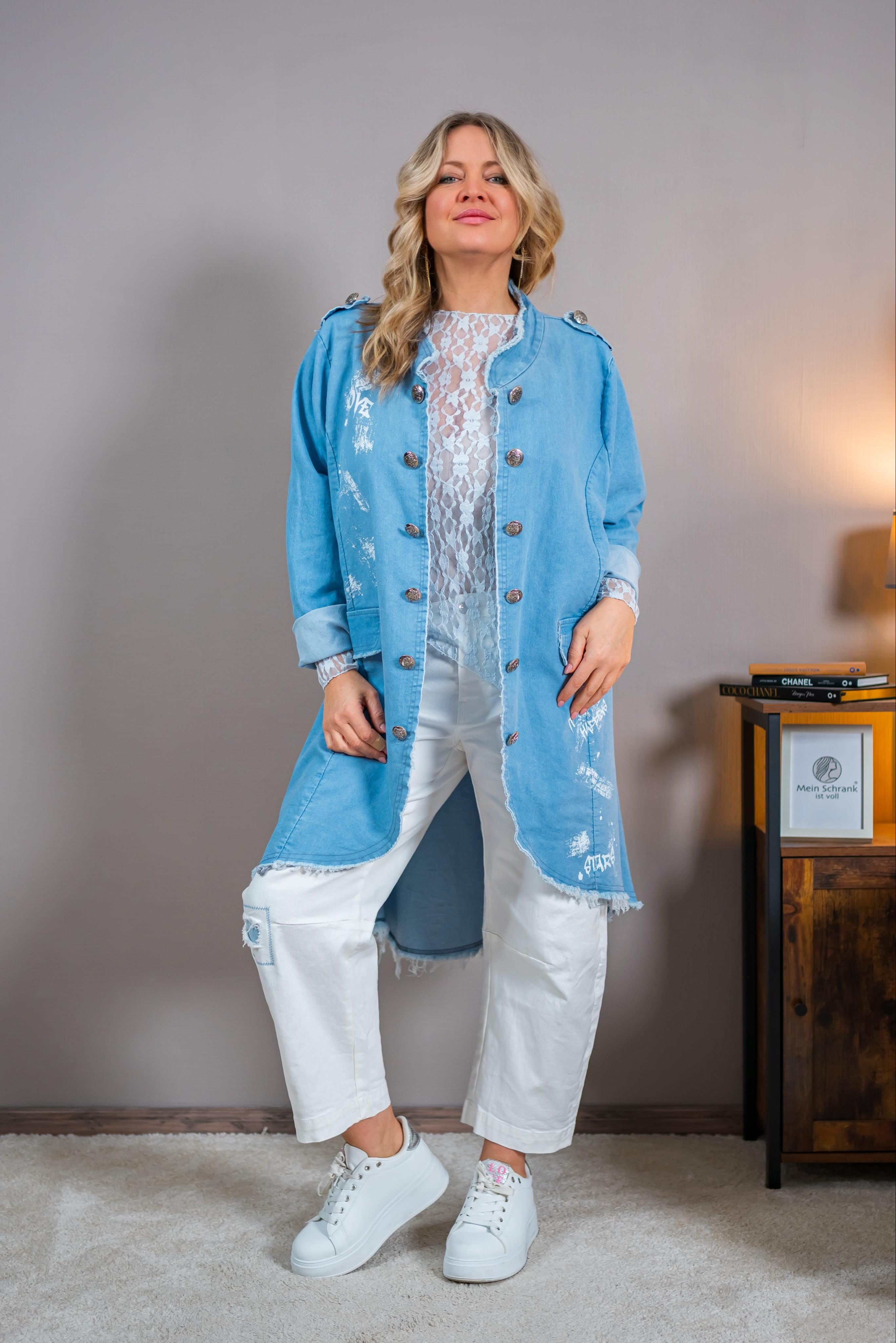 Langer Blazer im Jeanslook mit Zierknöpfen, jeansblau