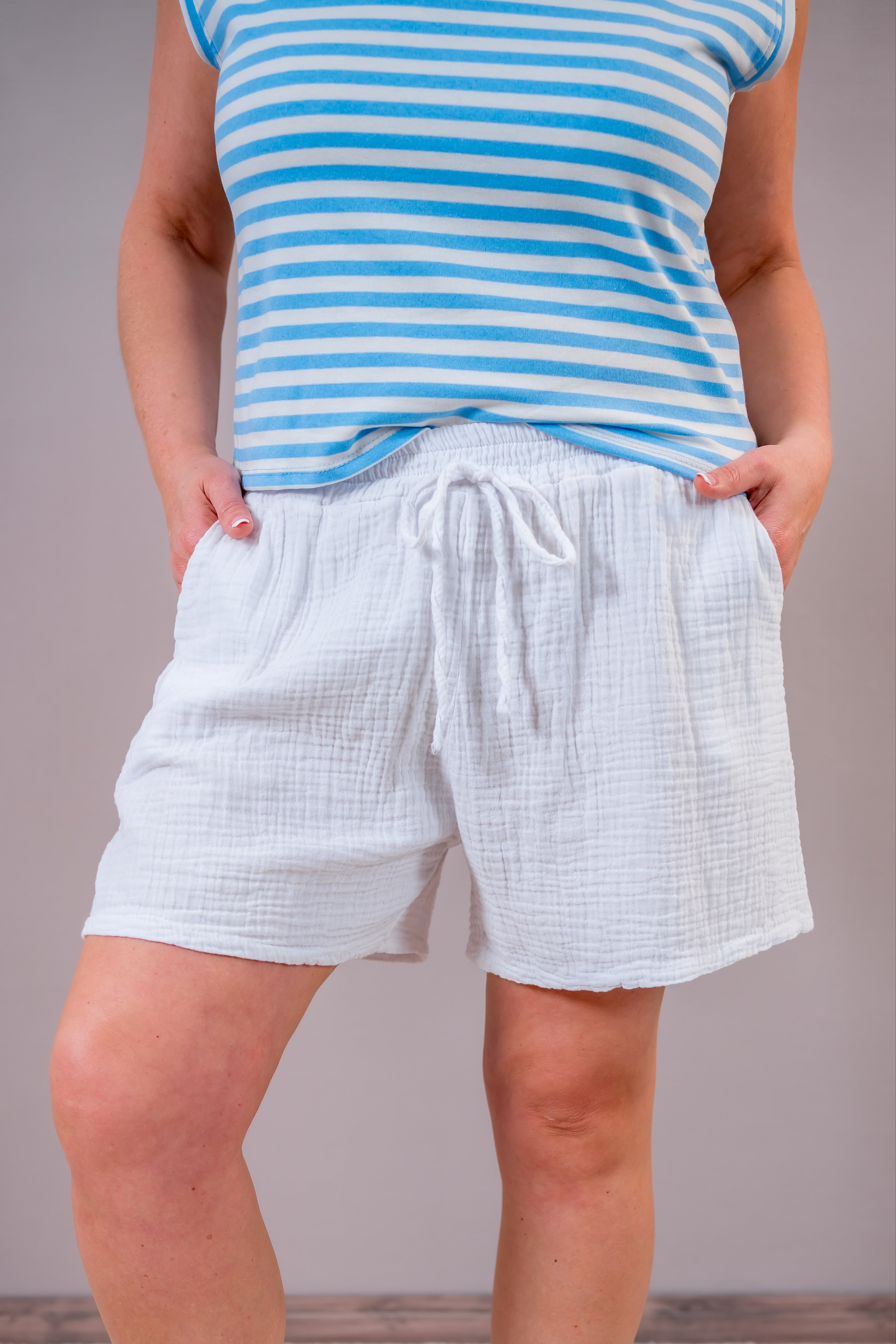 Kurze Musselin-Hose, off-white