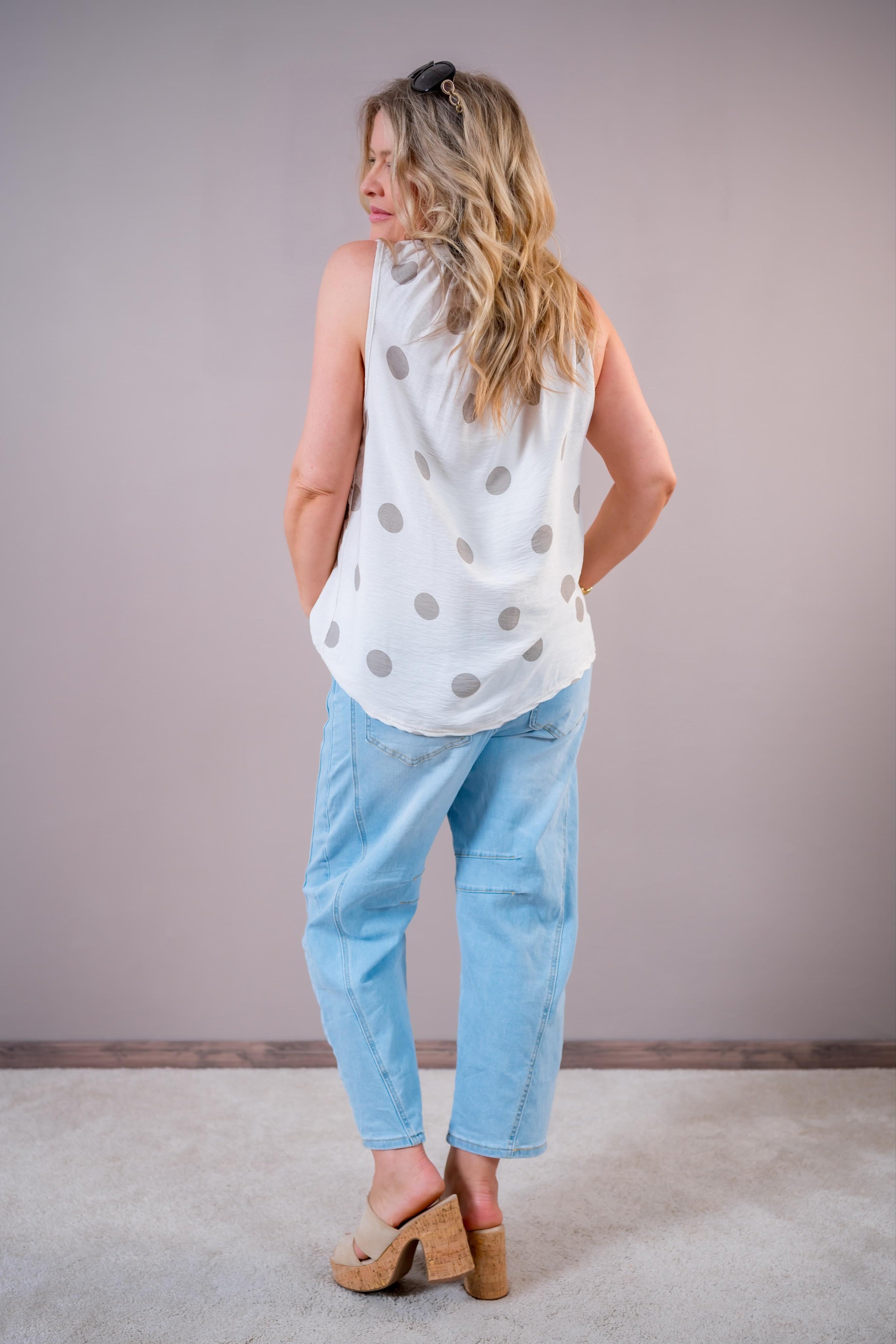 Ärmelloses Top mit Punkten, creme